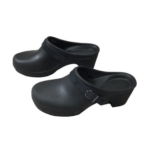 Sandals Heels Block By Crocs  Size: 7
