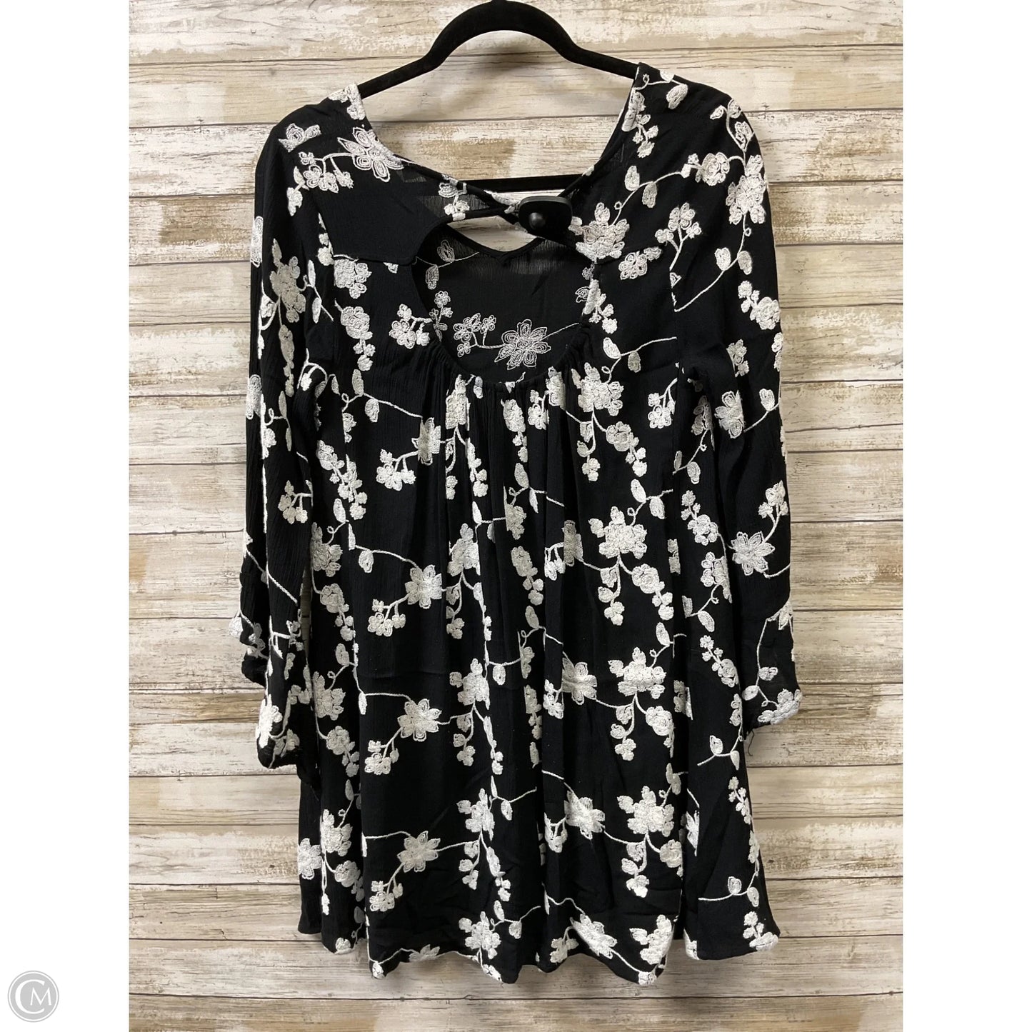 Dress Casual Short By Altard State In Black & White, Size: S