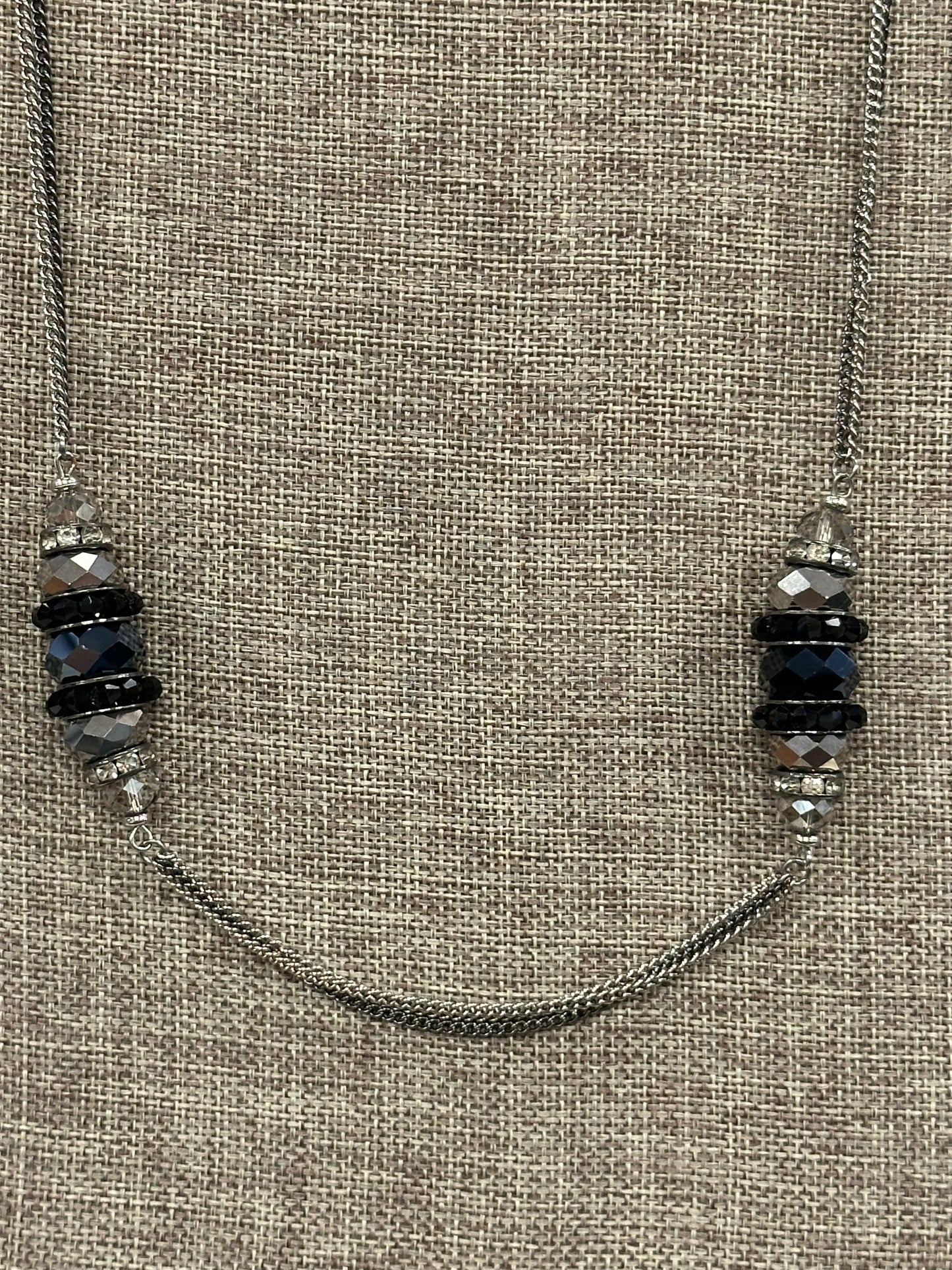 Necklace Other By Clothes Mentor Size: 1