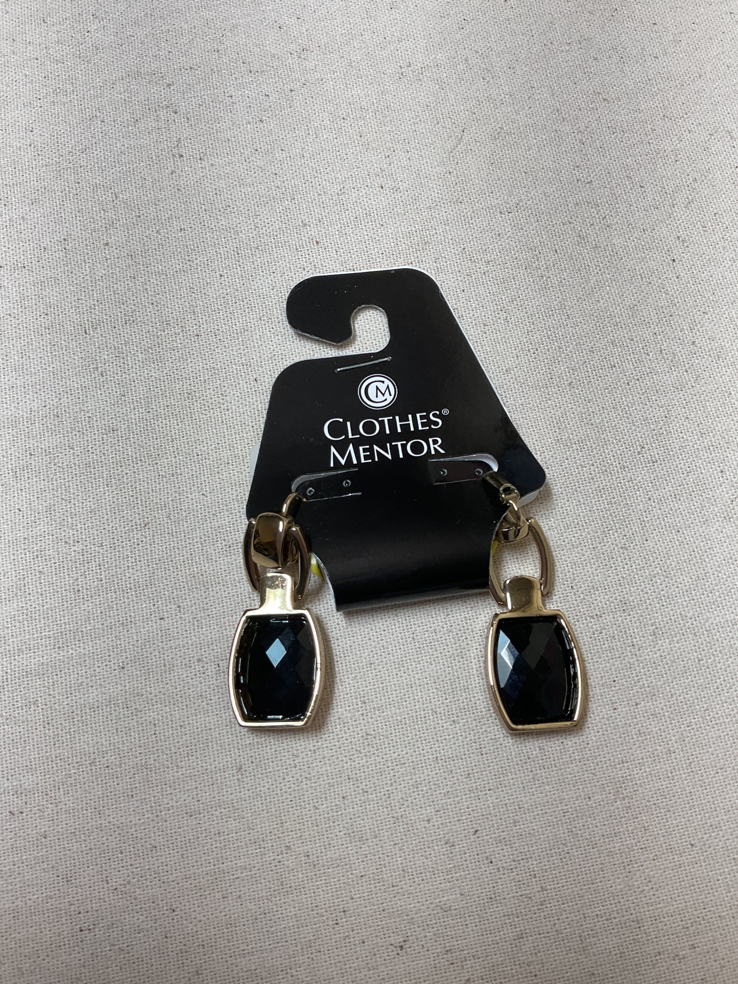 Earrings Clip By Clothes Mentor In Black & Gold