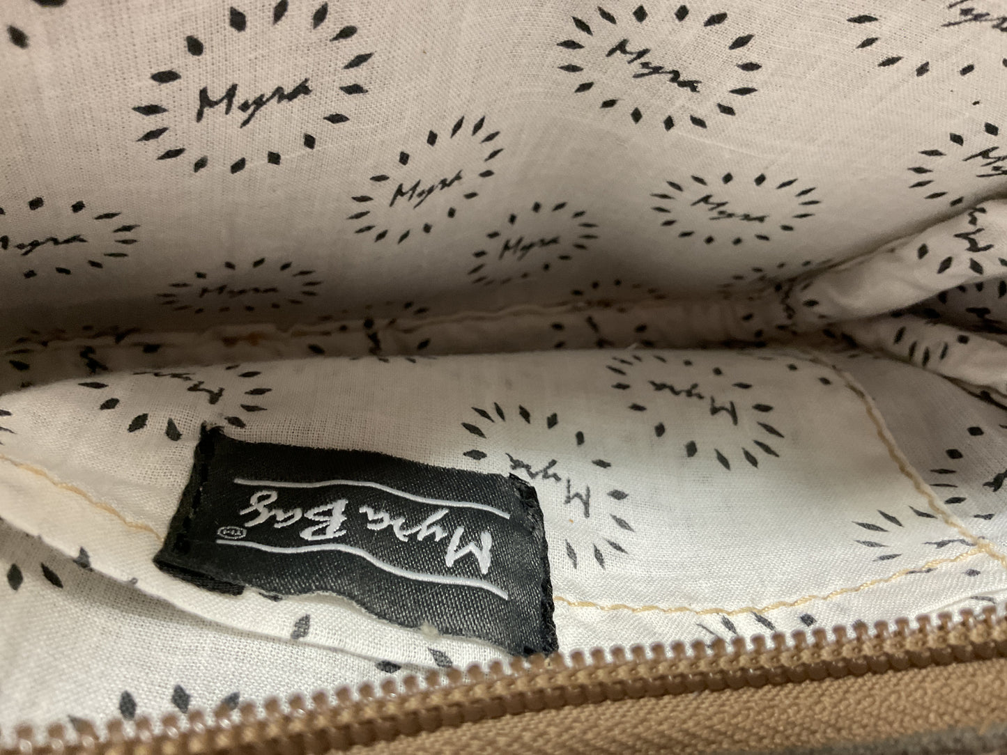 Crossbody By Myra In Grey & White, Size:Small