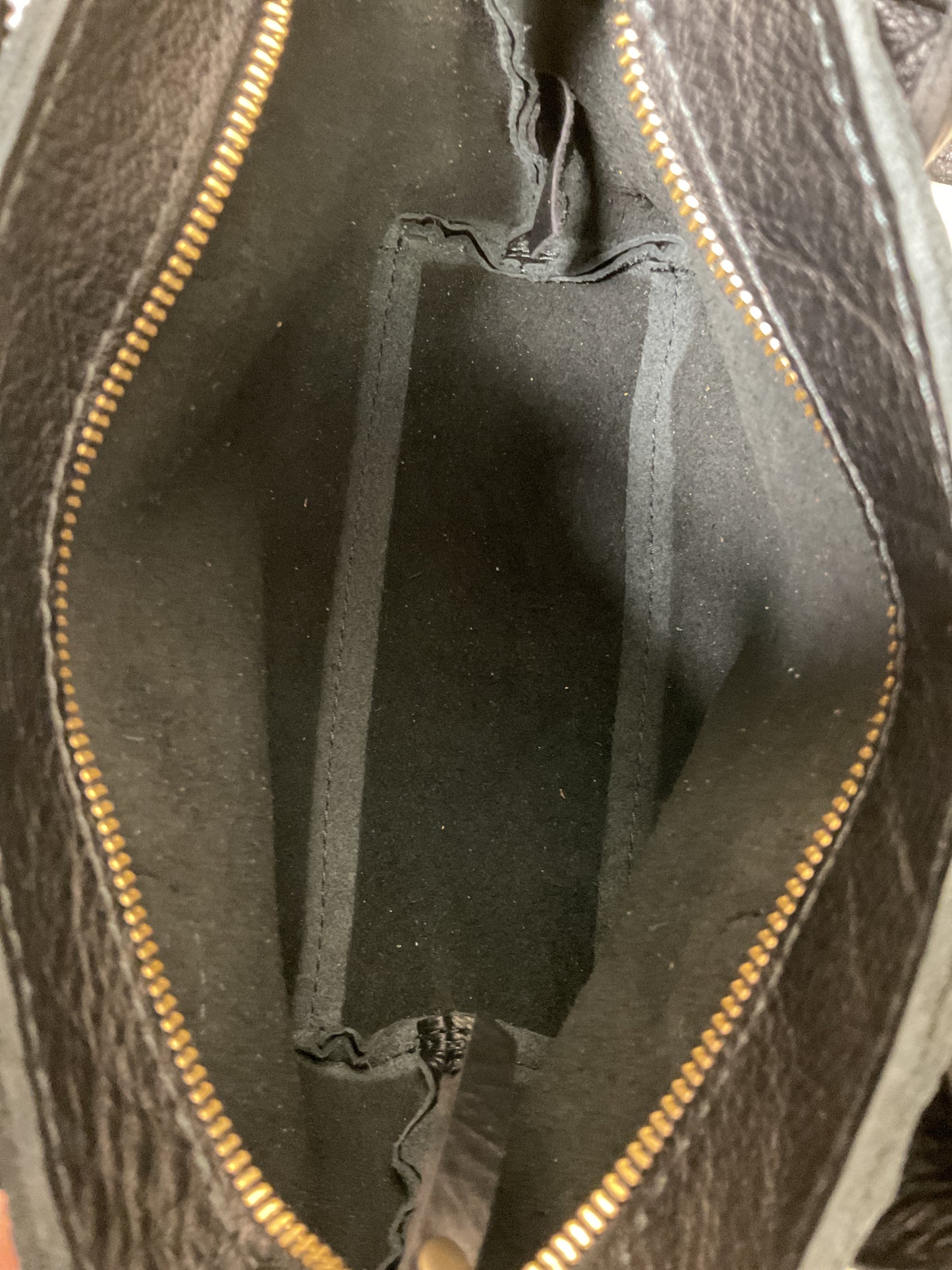 Crossbody Leather By Cma In Black, Size:Small