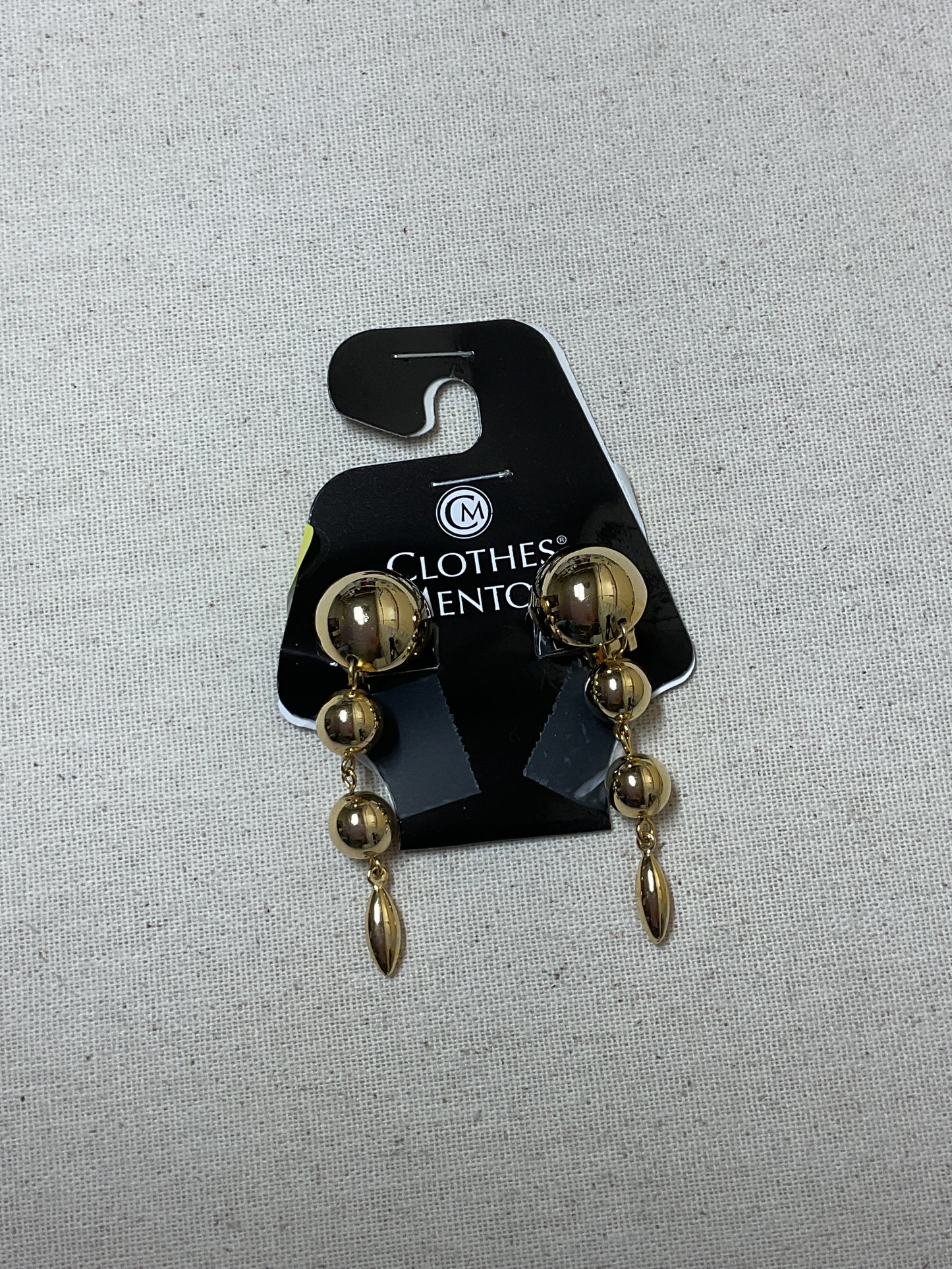 Earrings Clip By Cmf In Gold