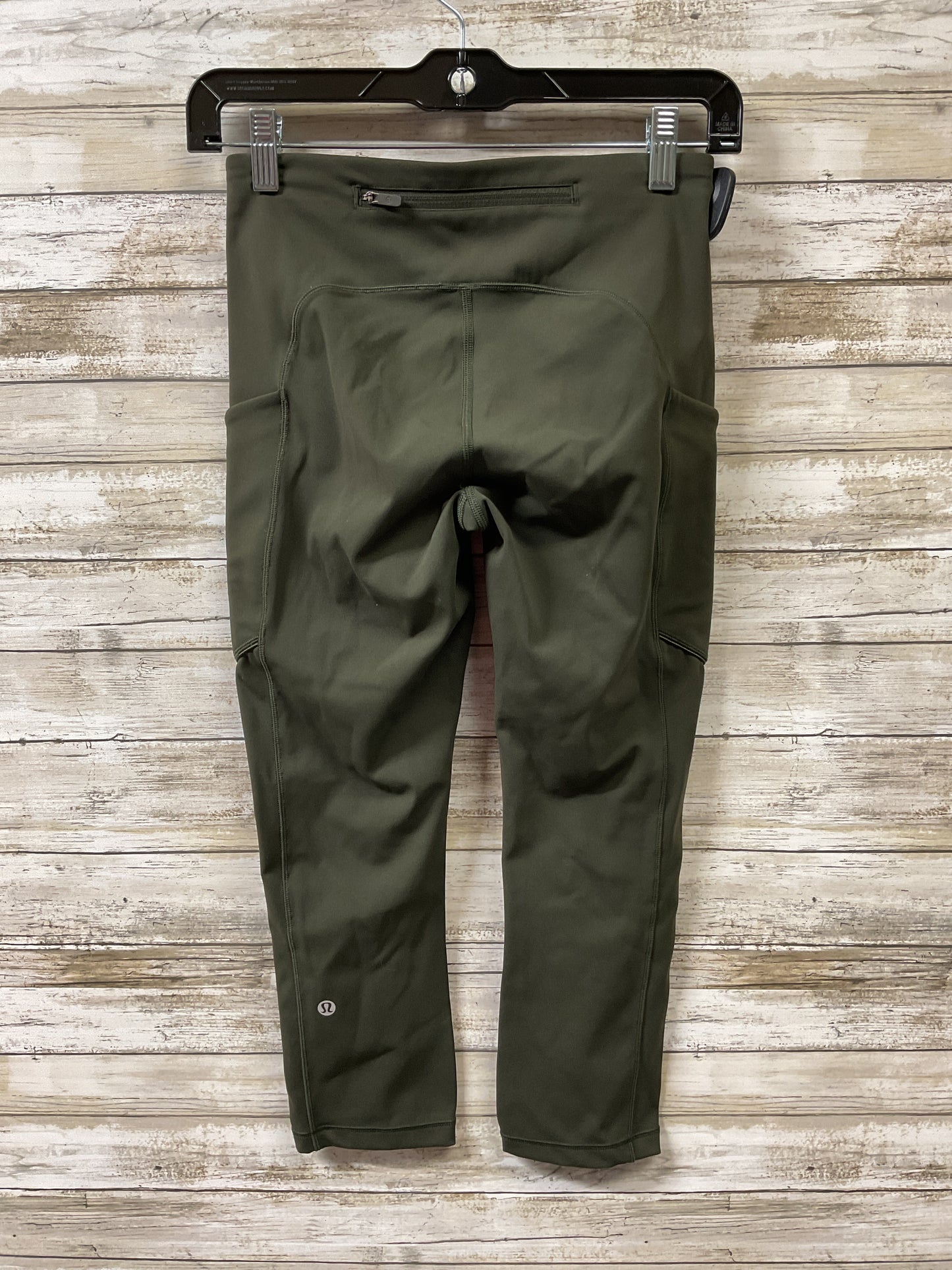 Athletic Leggings Capris By Lululemon In Green, Size:4