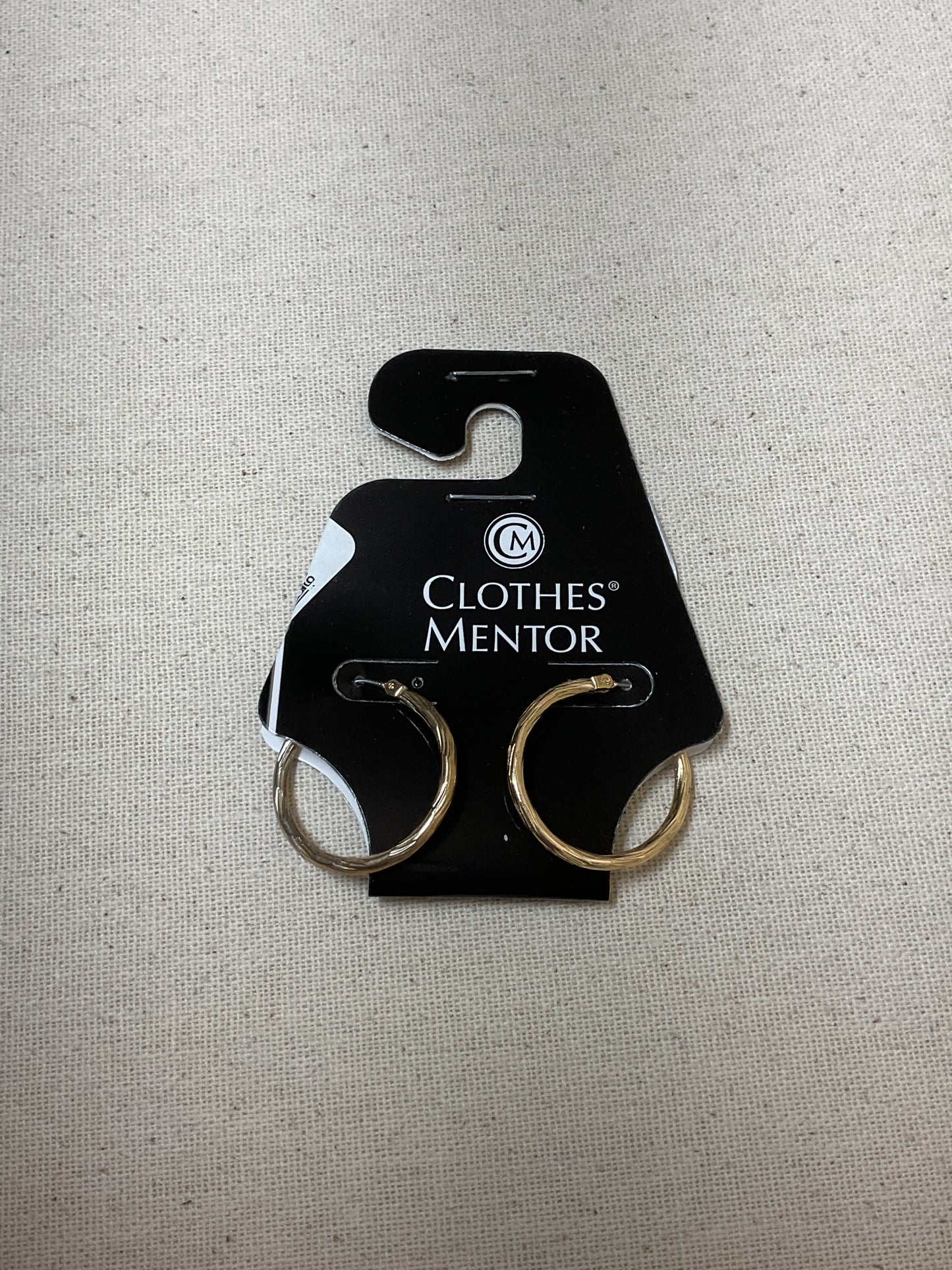 Earrings Hoop By Clothes Mentor In Gold