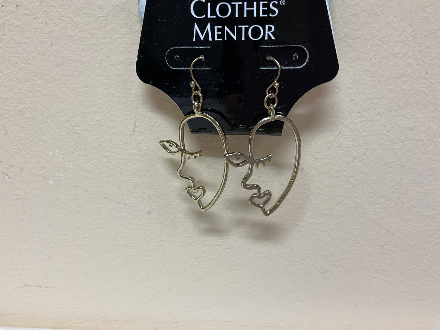 Earrings Hoop By Clothes Mentor In Gold