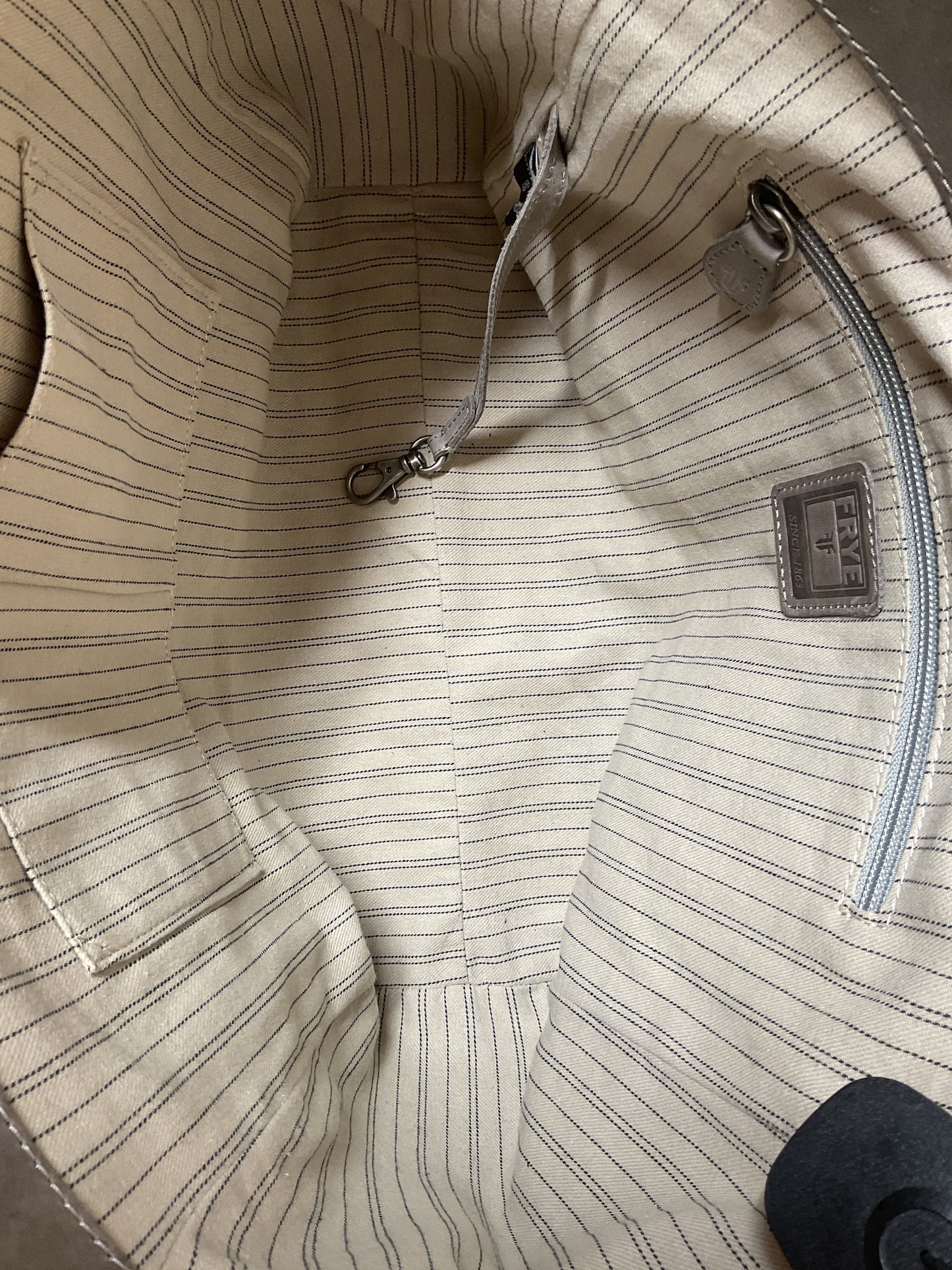 Handbag Designer By Frye In Grey, Size:Large