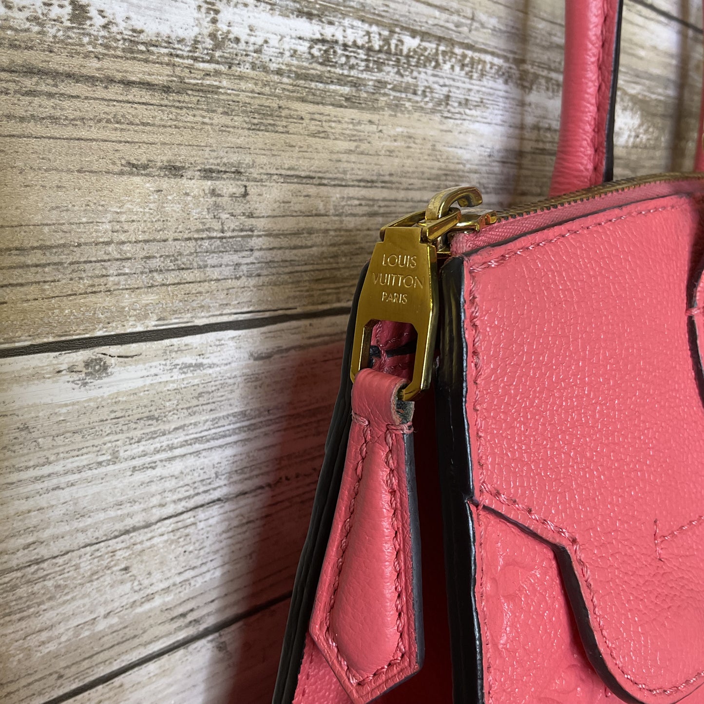 Handbag Luxury Designer By Louis Vuitton In Pink, Size:Medium