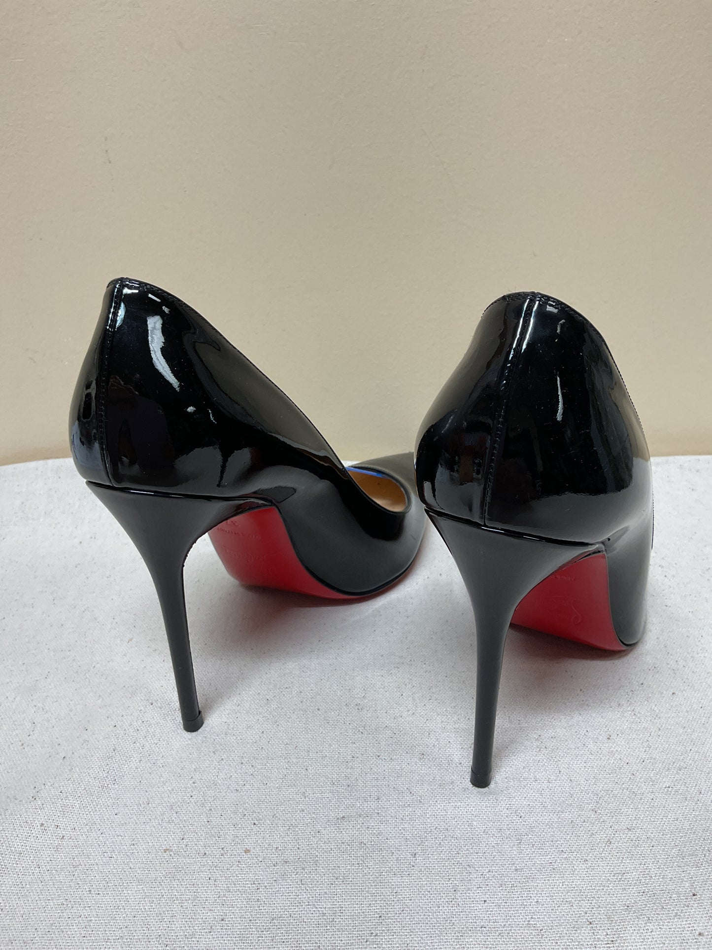 Shoes Luxury Designer By Christian Louboutin In Black, Size:6.5