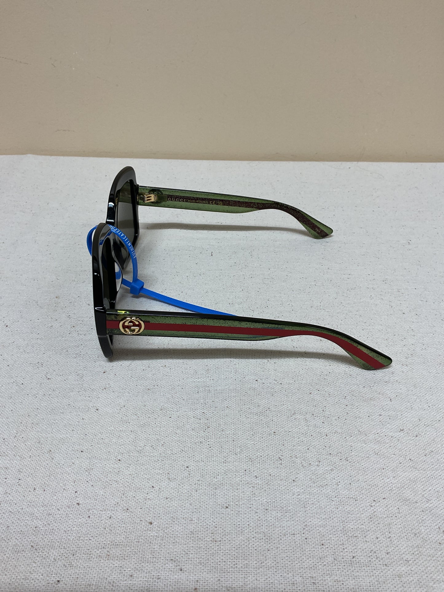 Sunglasses Luxury Designer By Gucci In Black & Green