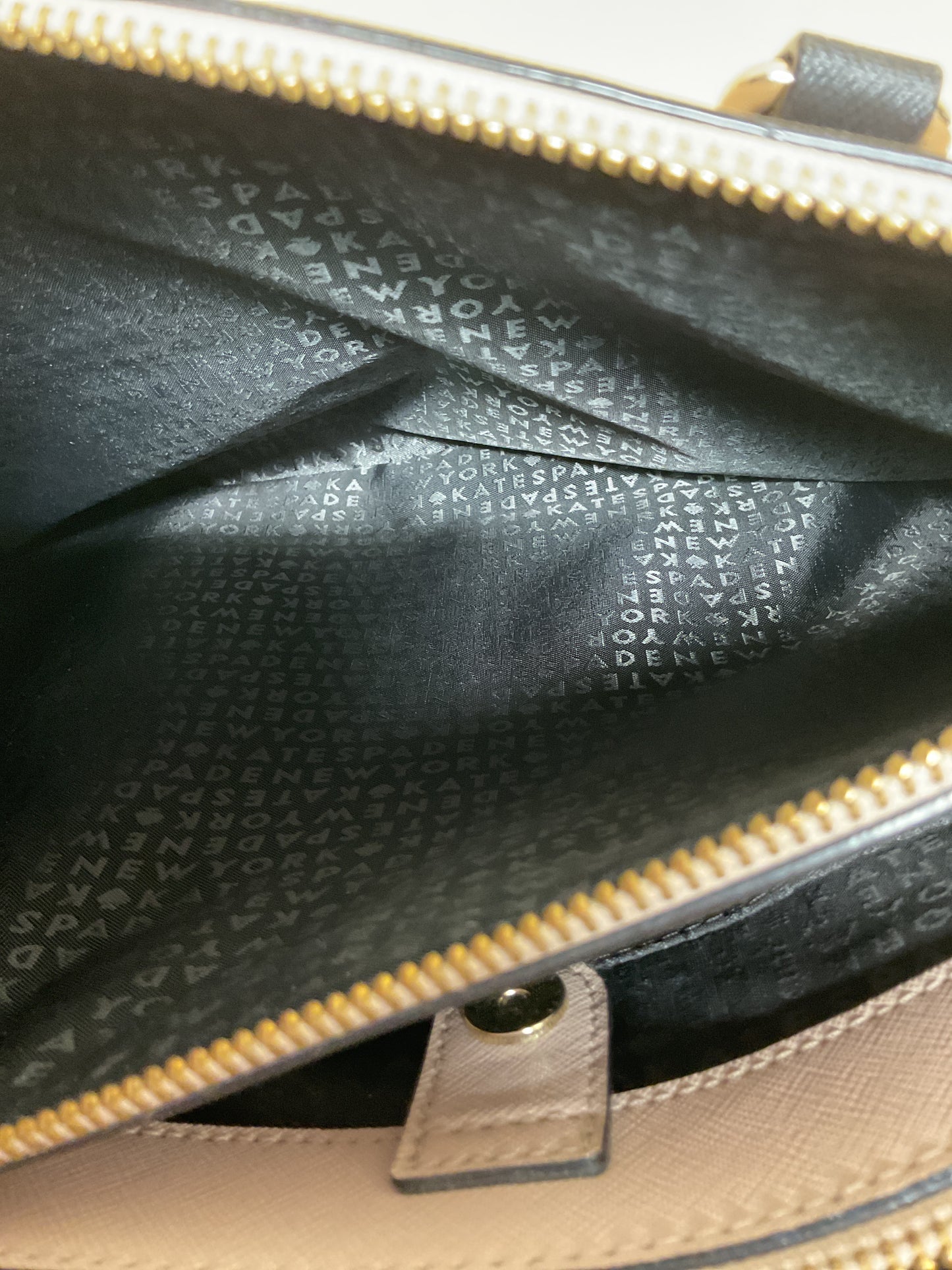 Handbag Designer By Kate Spade In Black & Pink, Size:Large