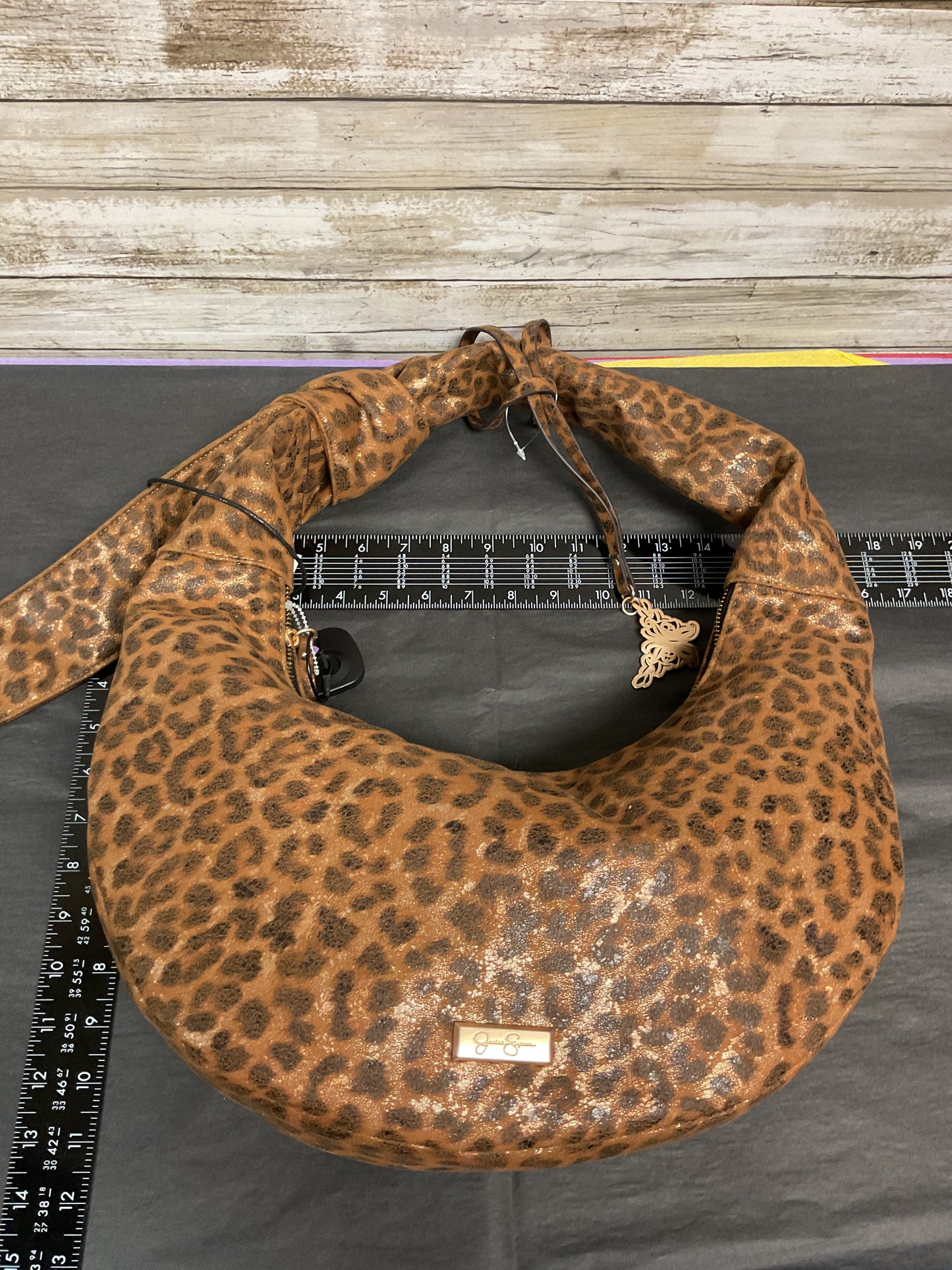 Handbag By Jessica Simpson In Animal Print, Size:Medium