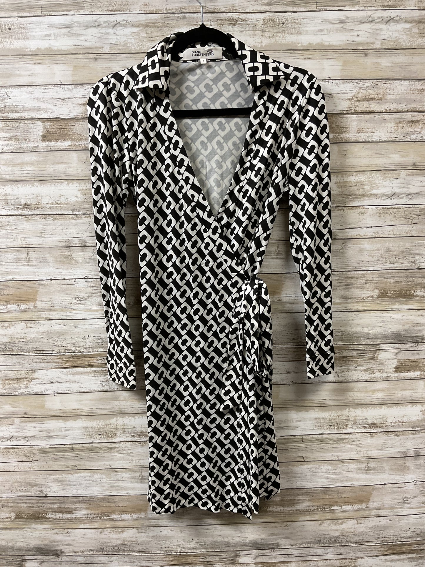Dress Designer By Diane Von Furstenberg In Black & White, Size:S