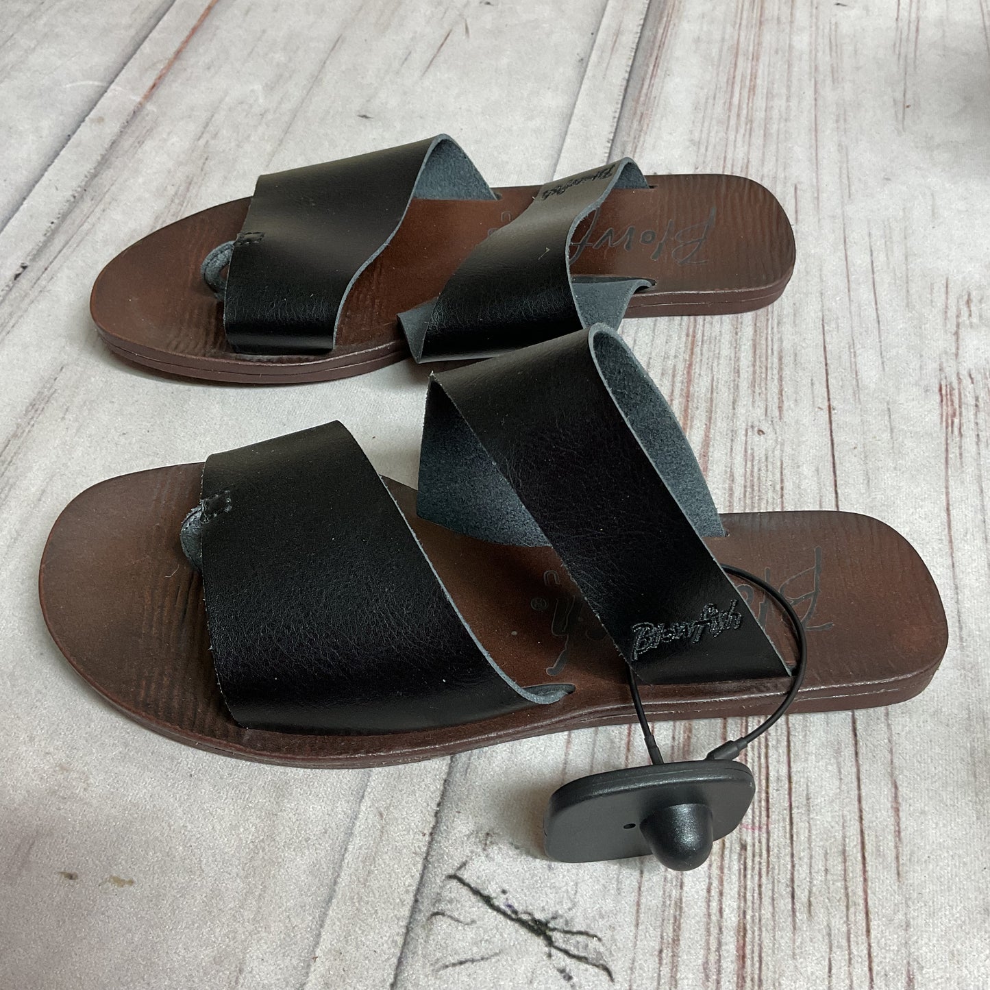 Sandals Flats By Blowfish In Black, Size:6.5