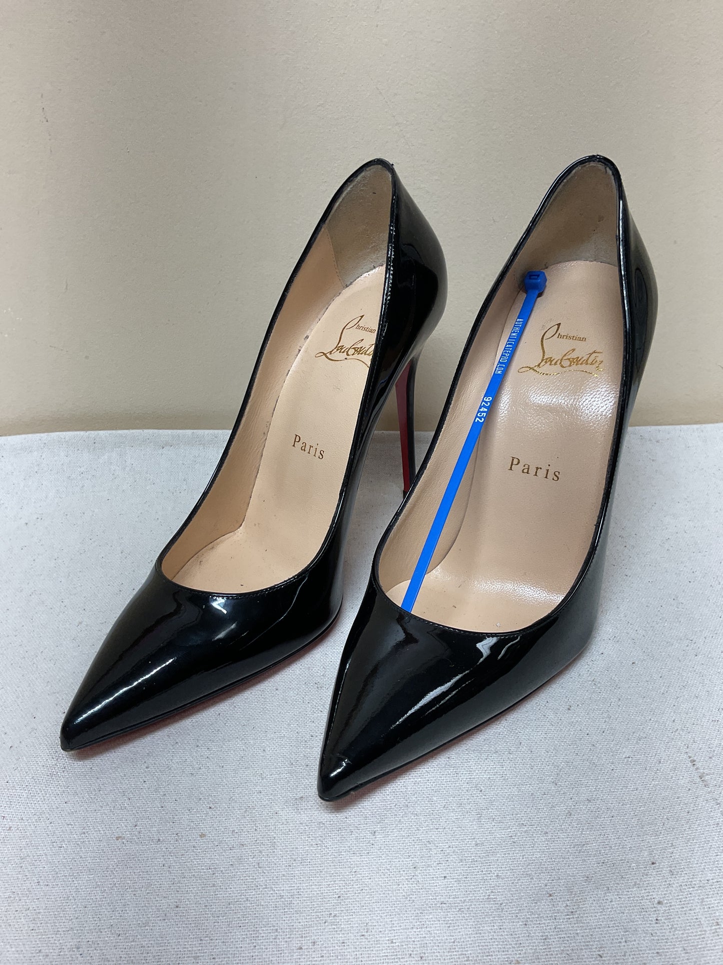 Shoes Luxury Designer By Christian Louboutin In Black, Size:6.5