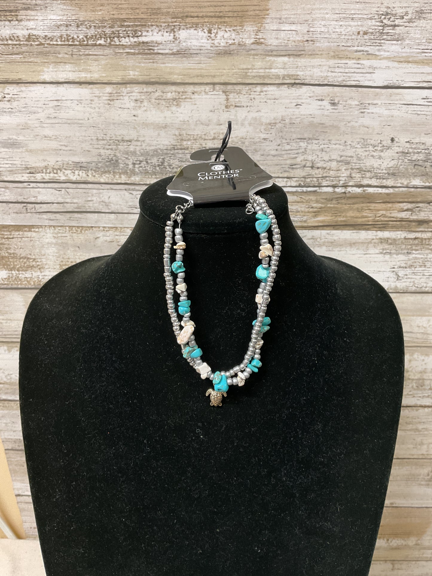 Anklet By Clothes Mentor In Blue & Silver