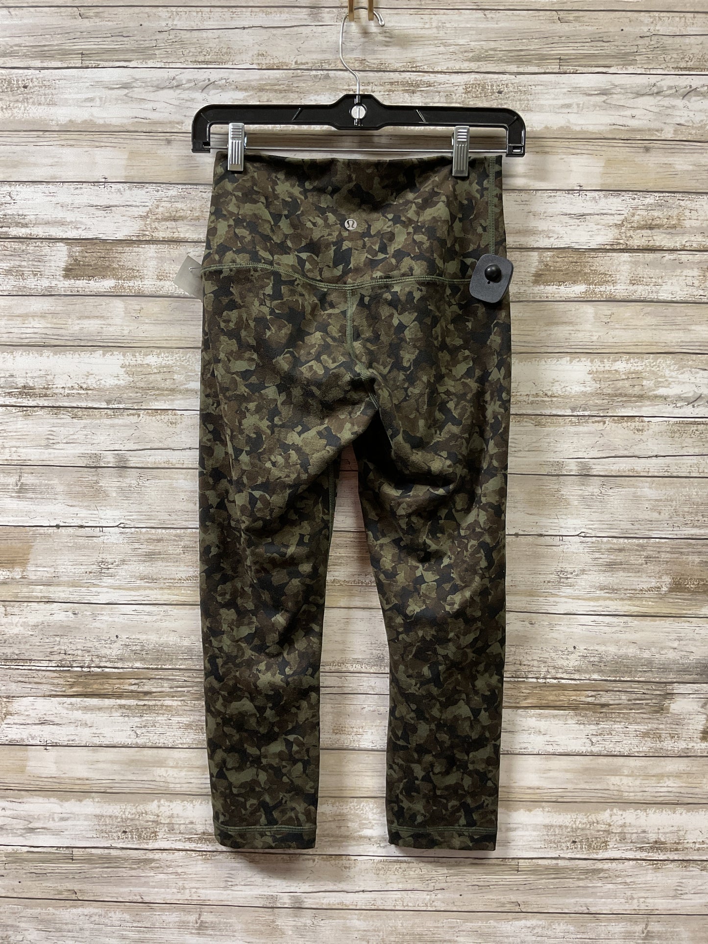 Athletic Capris By Lululemon In Green, Size:S
