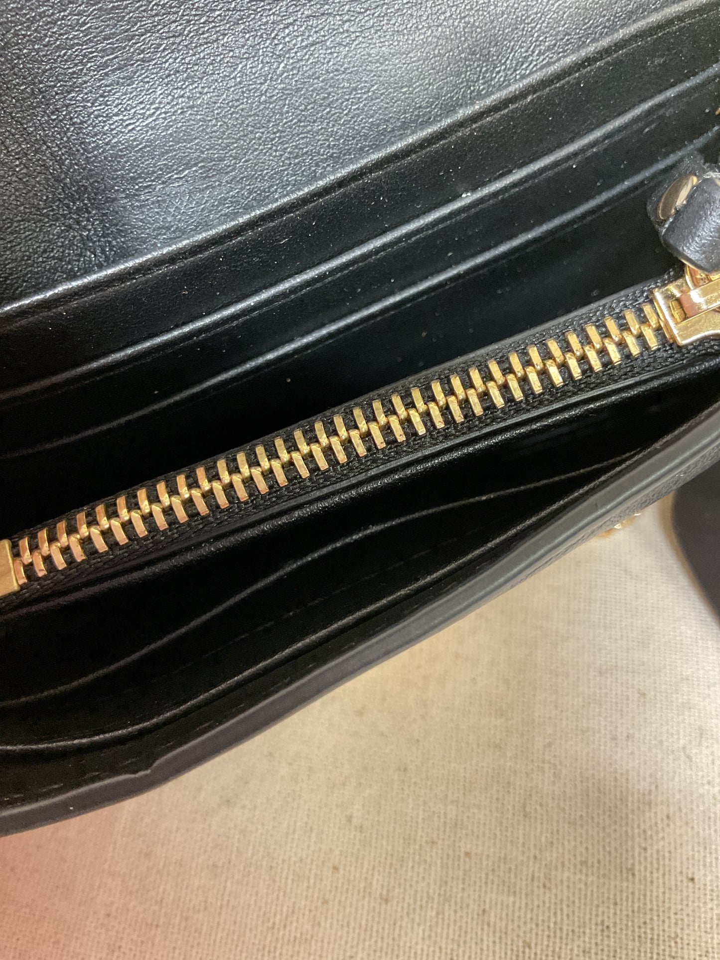 Wallet Designer By Michael Kors In Black, Size:Small