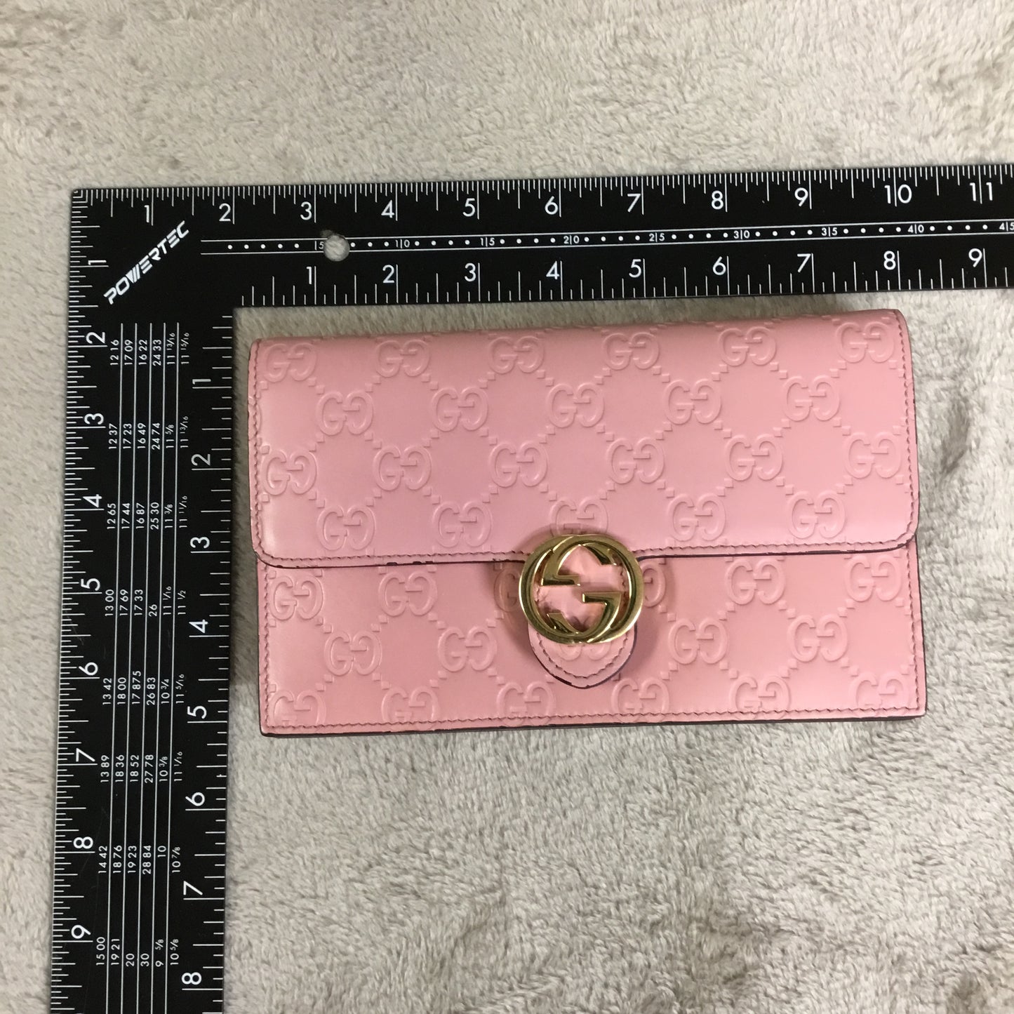 Clutch Luxury Designer By Gucci, Size: Medium