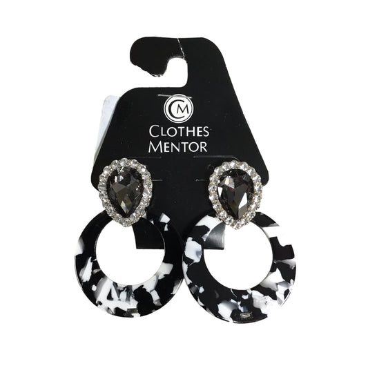 Earrings Dangle/drop By Clothes Mentor