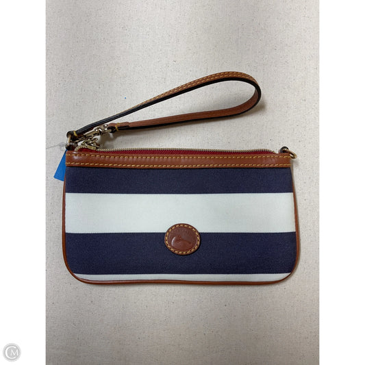 Wristlet Designer By Dooney And Bourke, Size: Small