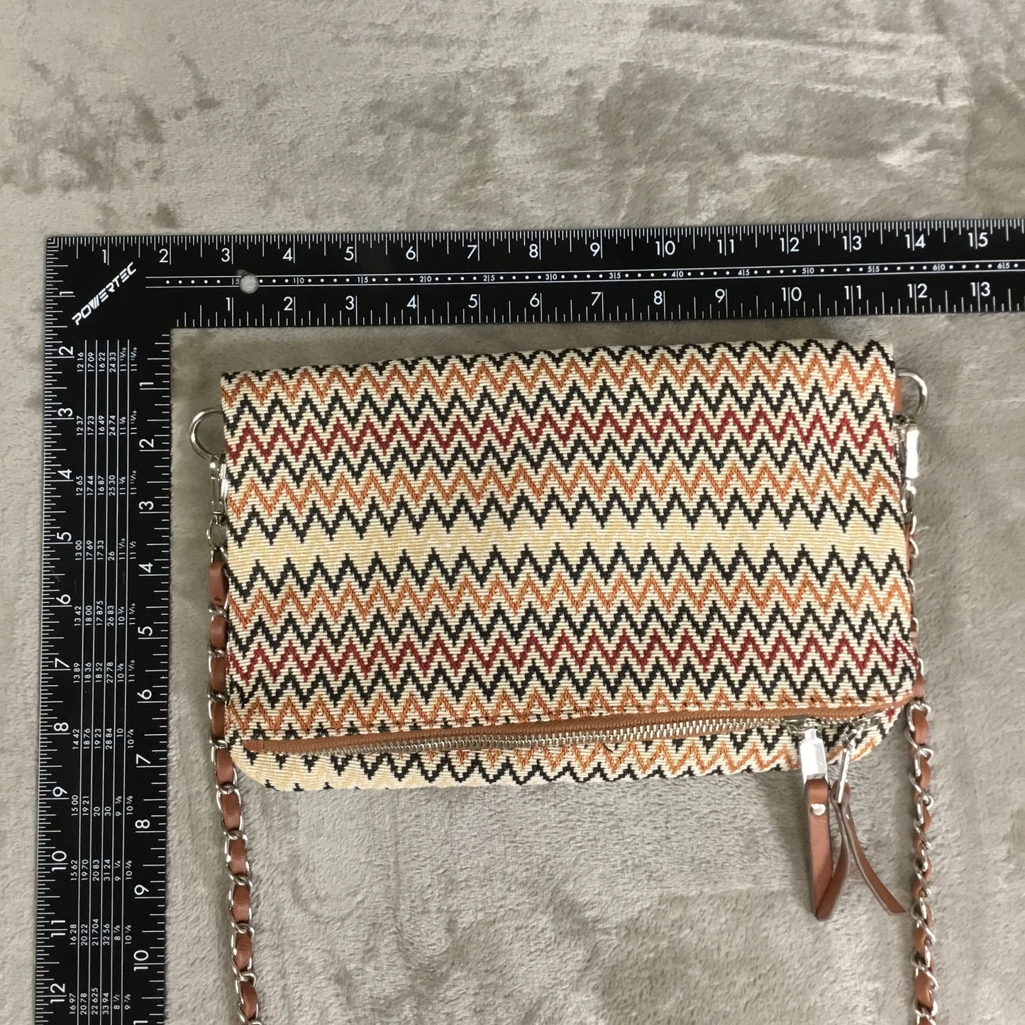 Crossbody By Clothes Mentor, Size: Medium