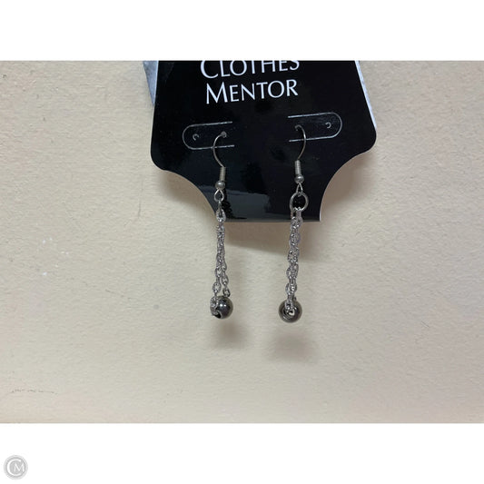 Earrings Dangle/drop By Clothes Mentor