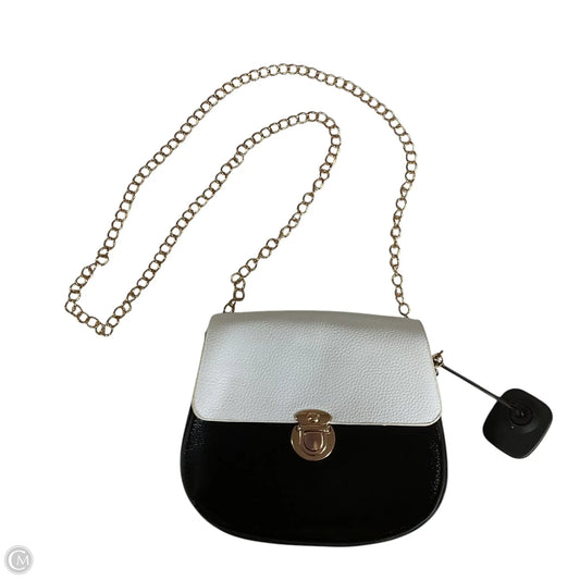 Crossbody By Clothes Mentor, Size: Small