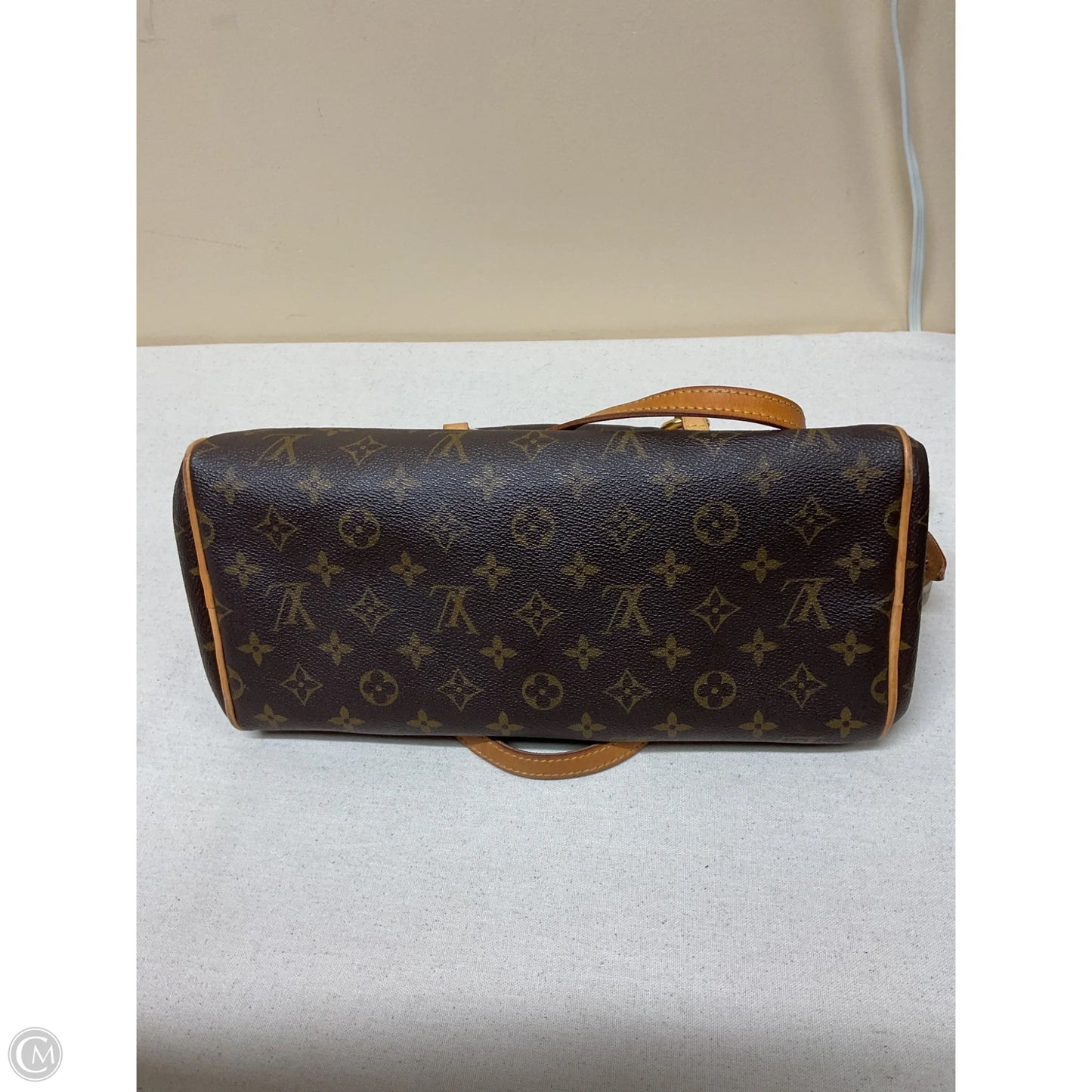 Handbag Luxury Designer By Louis Vuitton, Size: Large