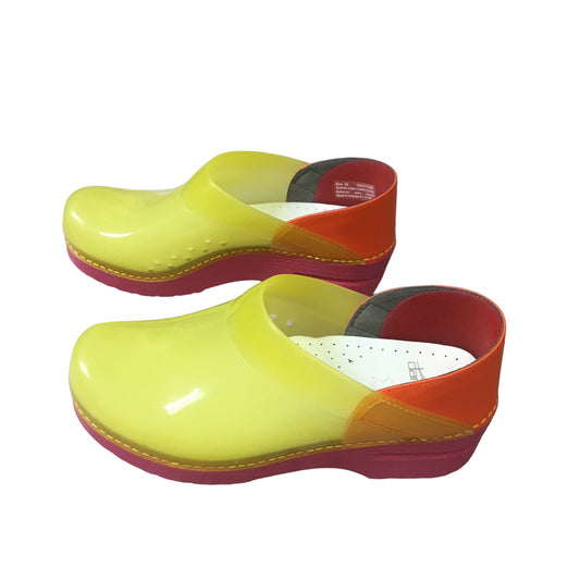 Shoes Heels Wedge By Dansko  Size: 8.5