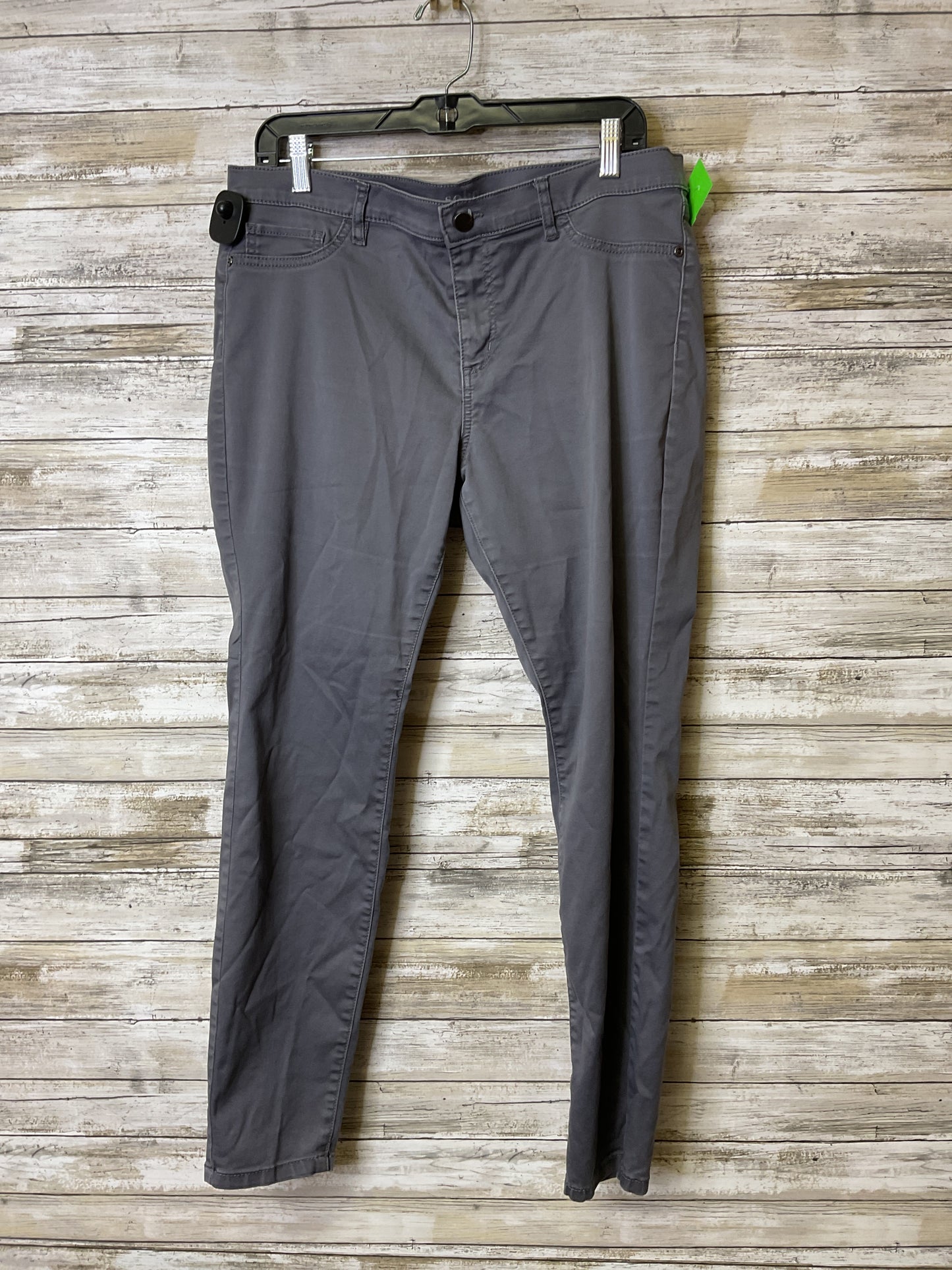 Jeans Skinny By Soho Design Group In Grey Denim, Size:14