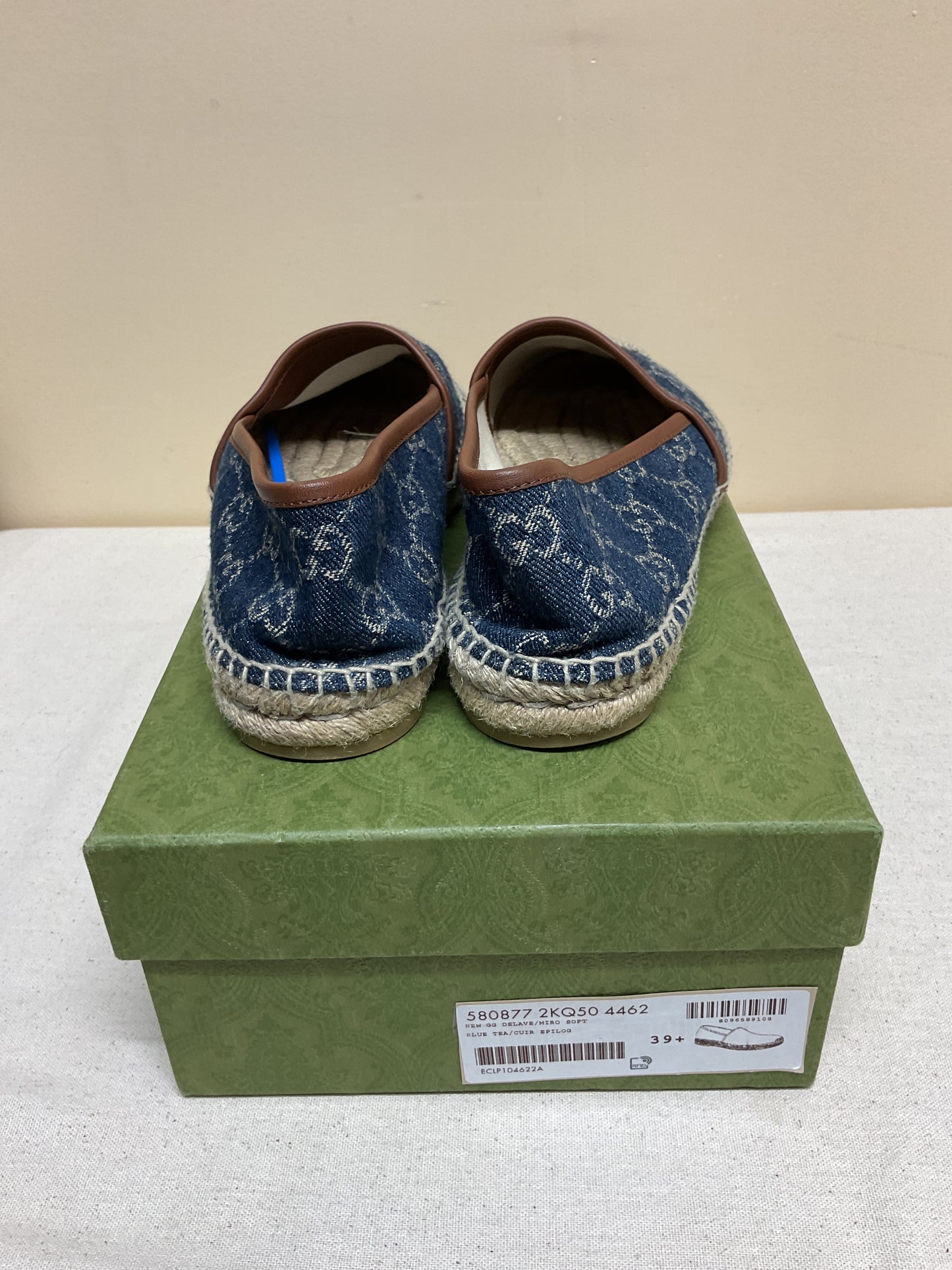 Shoes Luxury Designer By Gucci In Blue Denim, Size:9