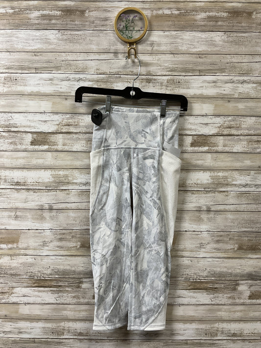 Athletic Capris By Lululemon In Grey & White, Size:2
