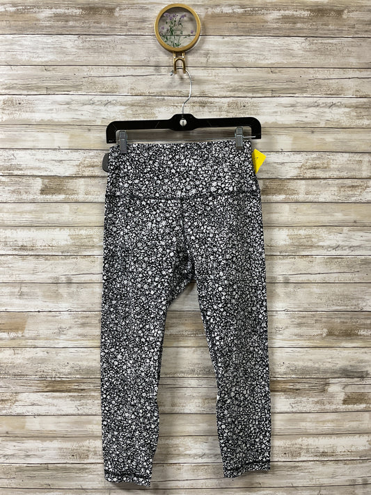 Athletic Capris By Lululemon In Black & White, Size:8