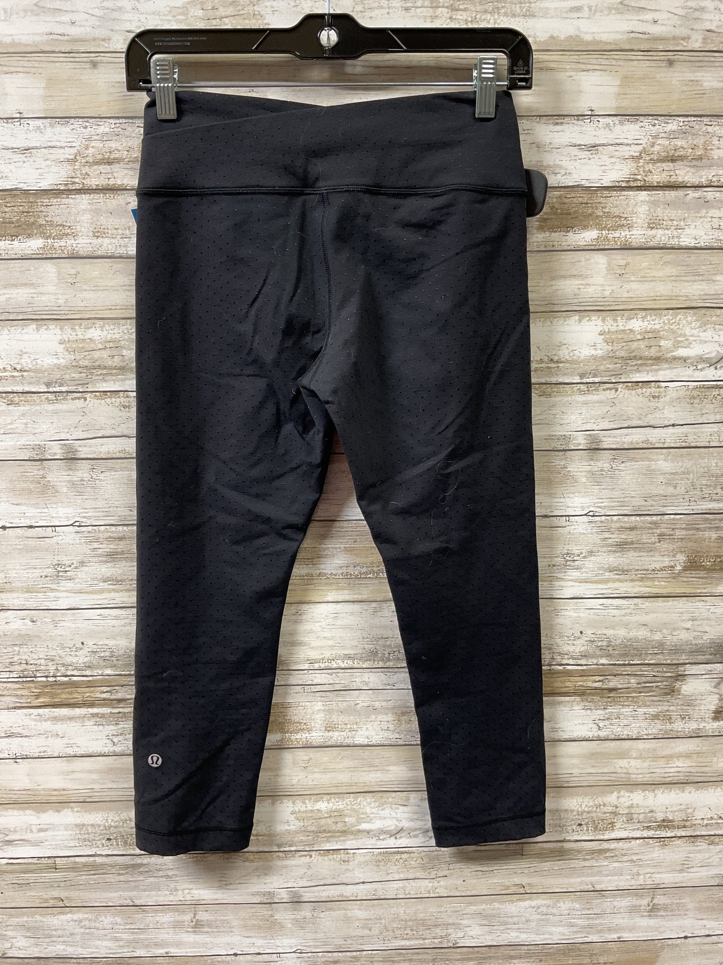 Athletic Capris By Lululemon In Black, Size:4