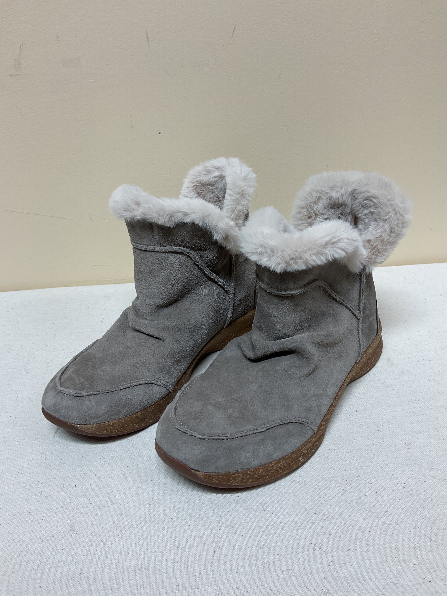 Boots Ankle Flats By Taos In Grey, Size:6