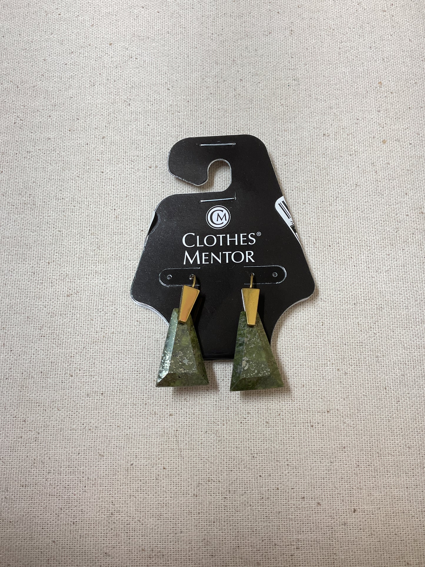 Earrings Dangle/Drop By Kendra Scott In Gold & Green