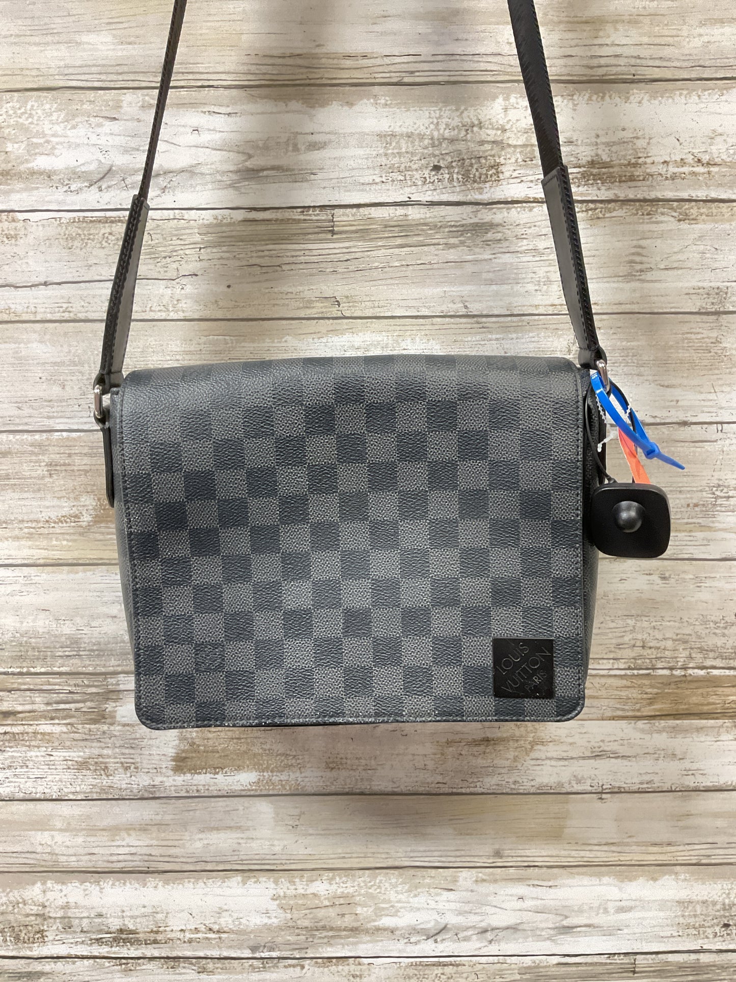 Crossbody Luxury Designer By Louis Vuitton In Black, Size:Medium