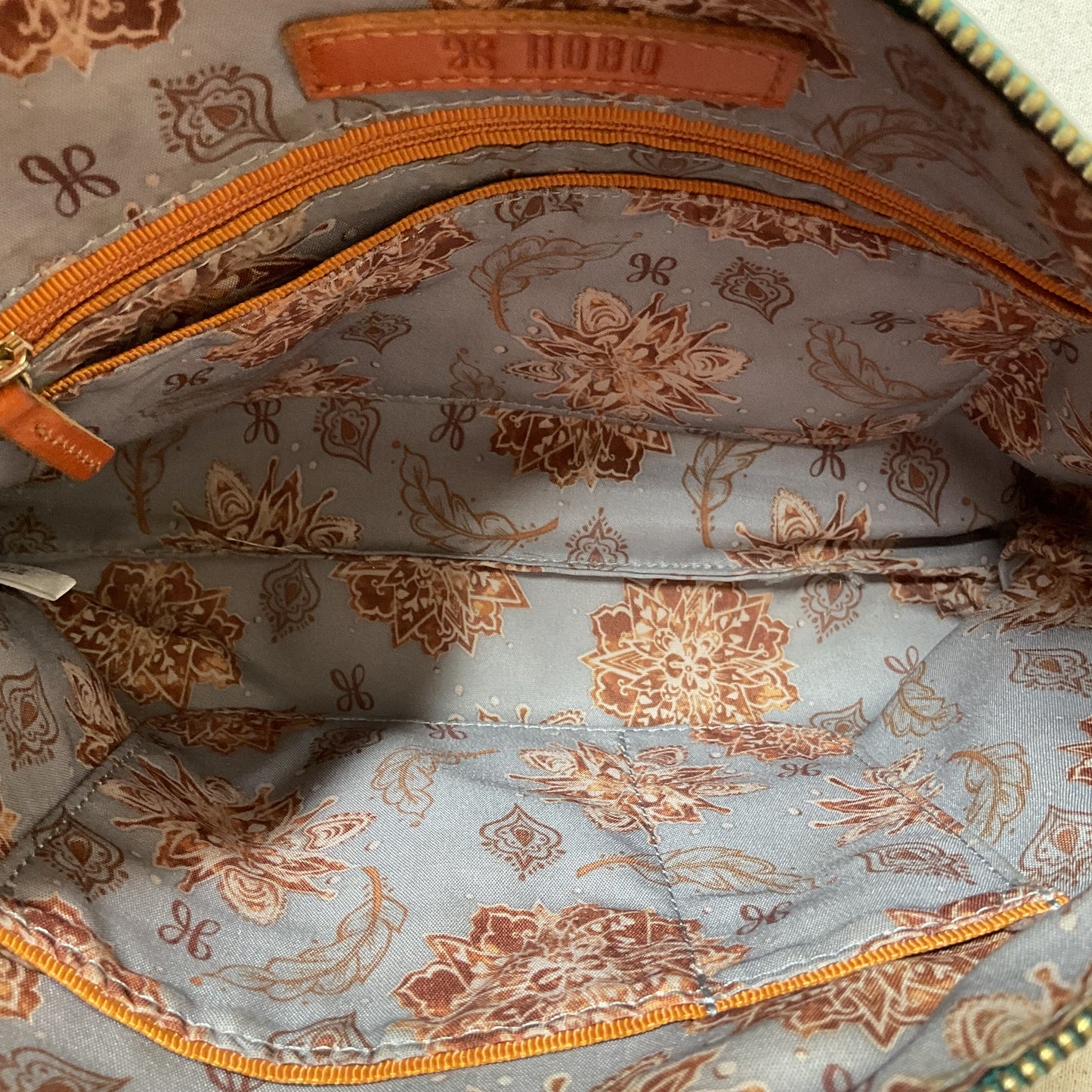 Handbag By Hobo Intl In Green, Size:Medium