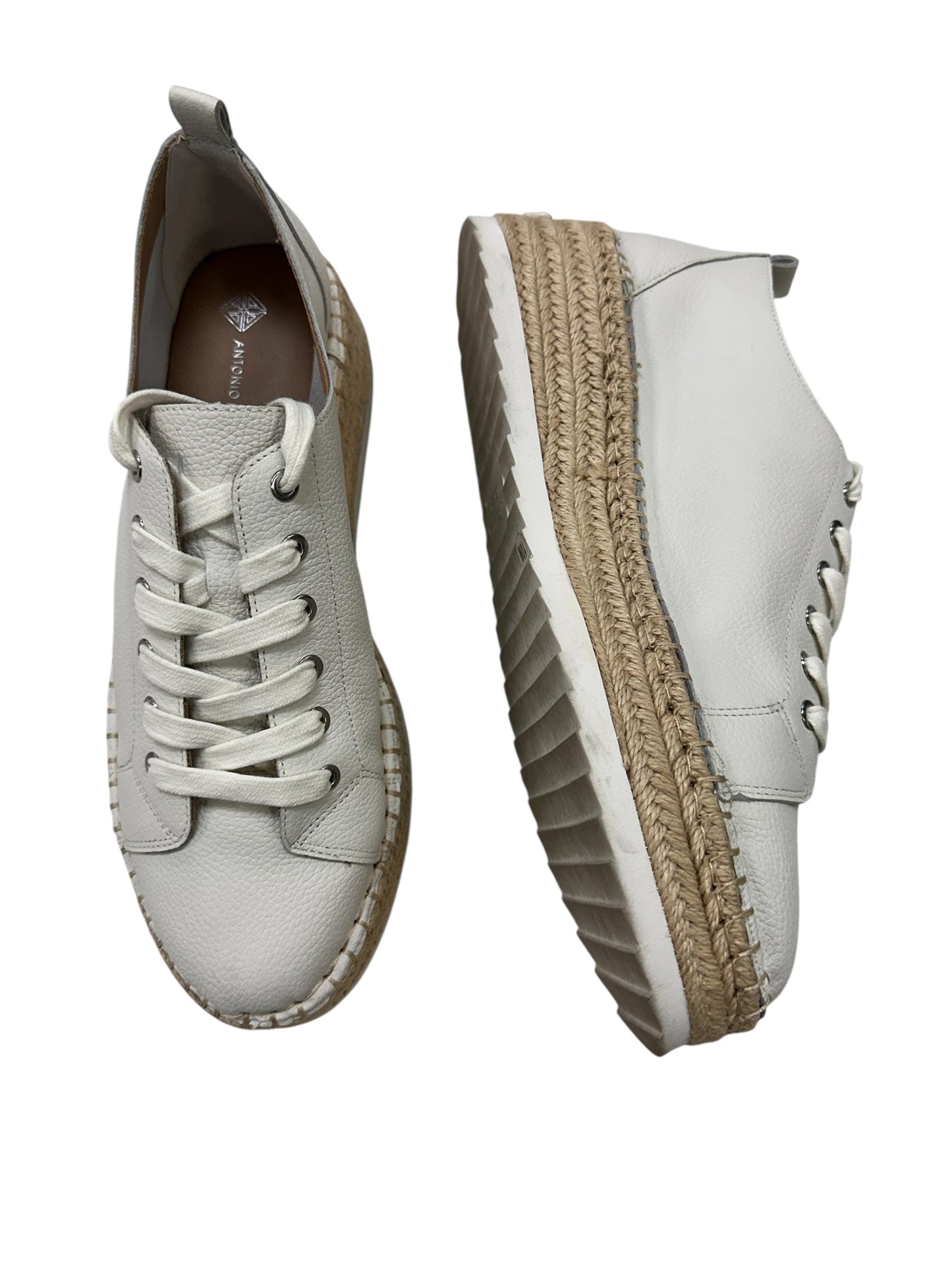 Shoes Sneakers By Antonio Melani In White, Size:10