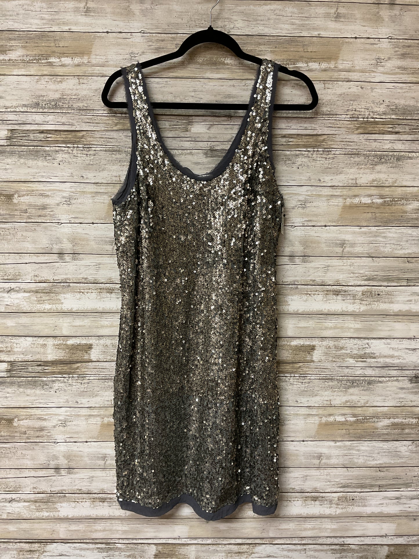 Dress Party Short By Velvet By Graham & Spencer In Silver, Size:XL