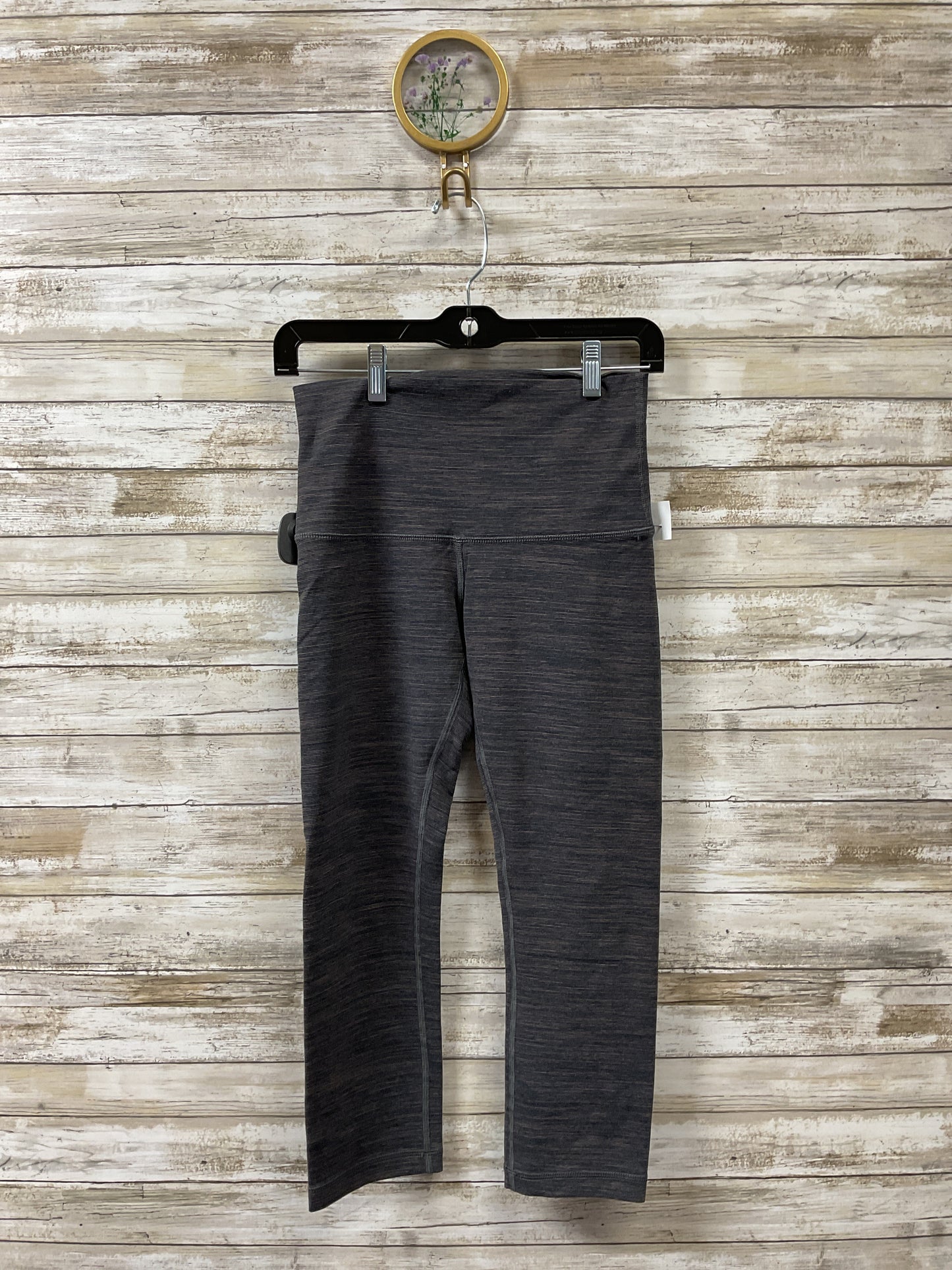Athletic Leggings By Lululemon In Grey, Size:6