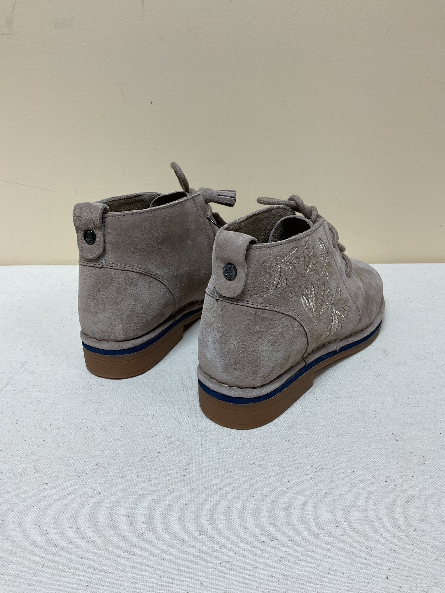 Boots Ankle Flats By Hush Puppies In Tan, Size:5.5