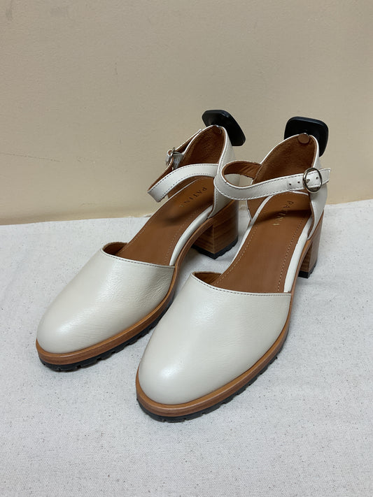 Shoes Heels Block By Cmb In Brown & Cream, Size:9