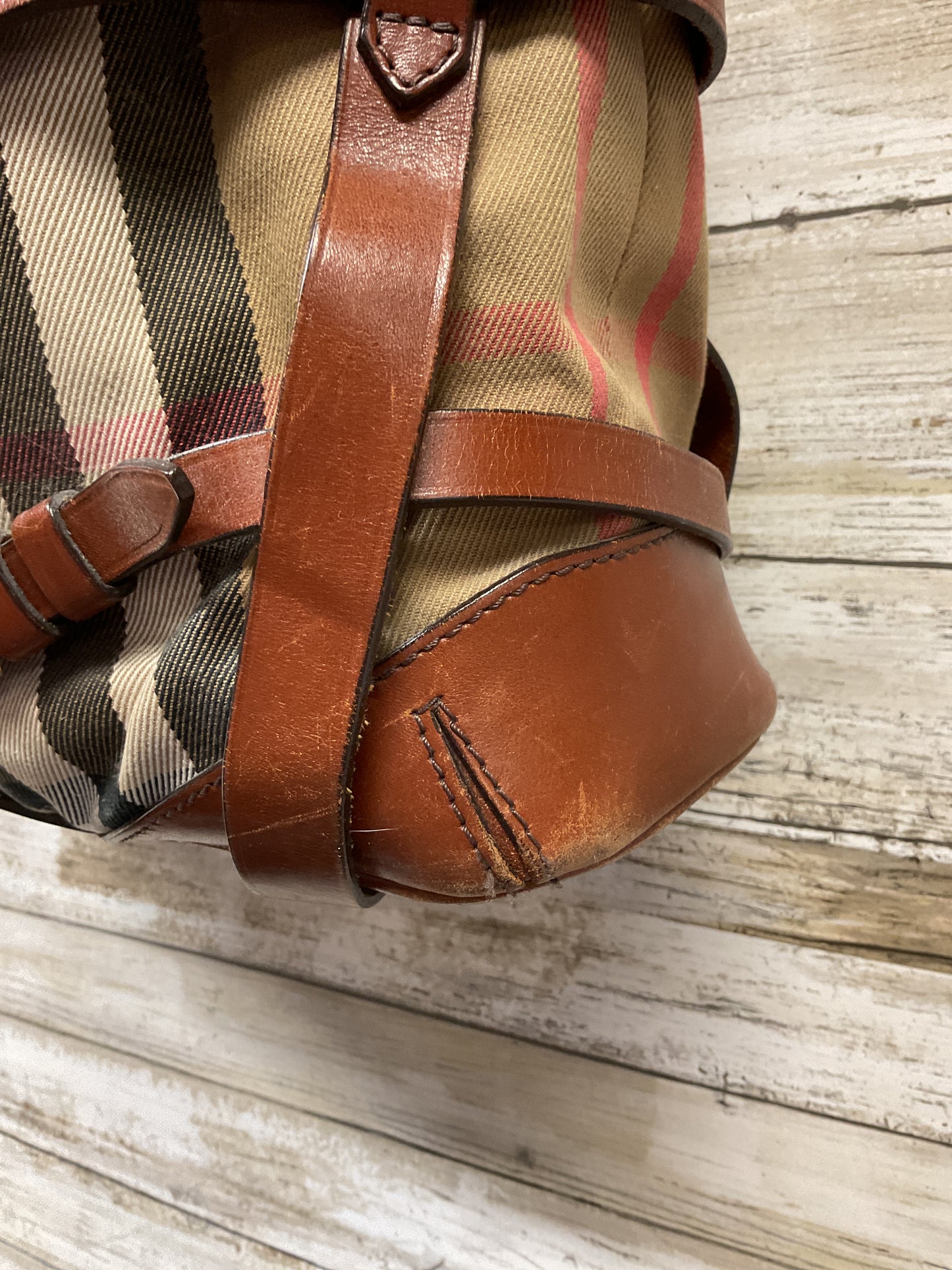 Handbag Luxury Designer By Burberry In Plaid Pattern, Size:Large