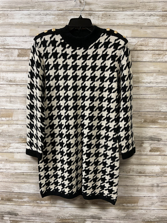 Dress Sweater By Express In Black & White, Size:L