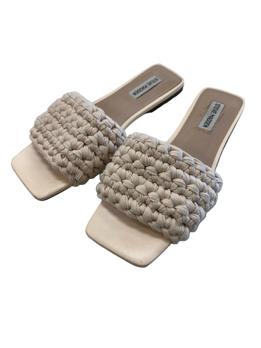 Sandals Flats By Steve Madden In White, Size:9.5