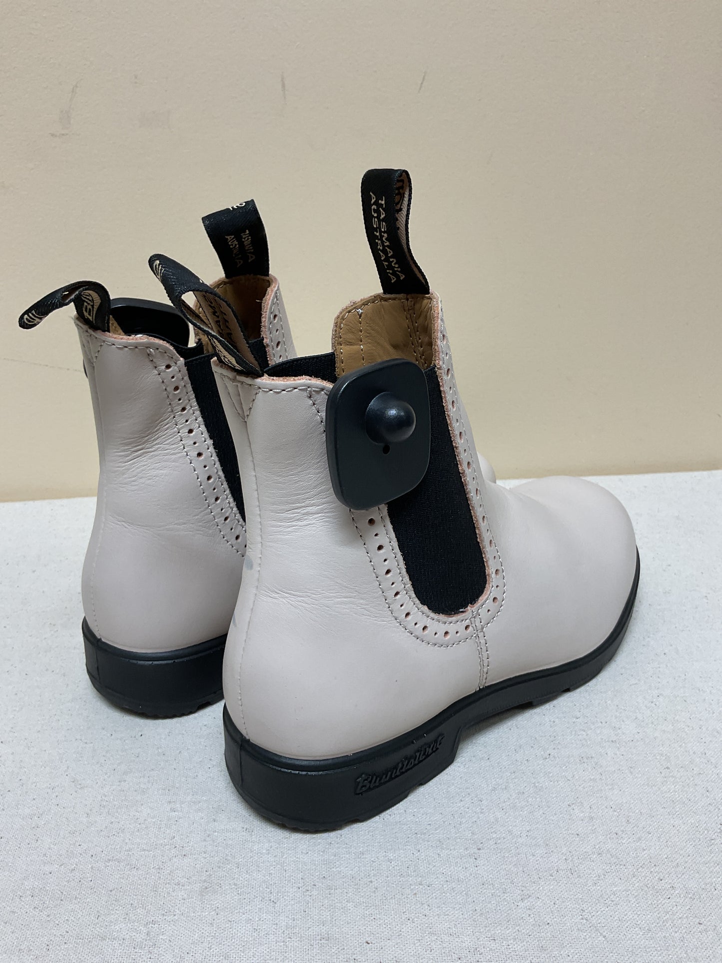 Boots Leather By Cma In Ivory, Size:5
