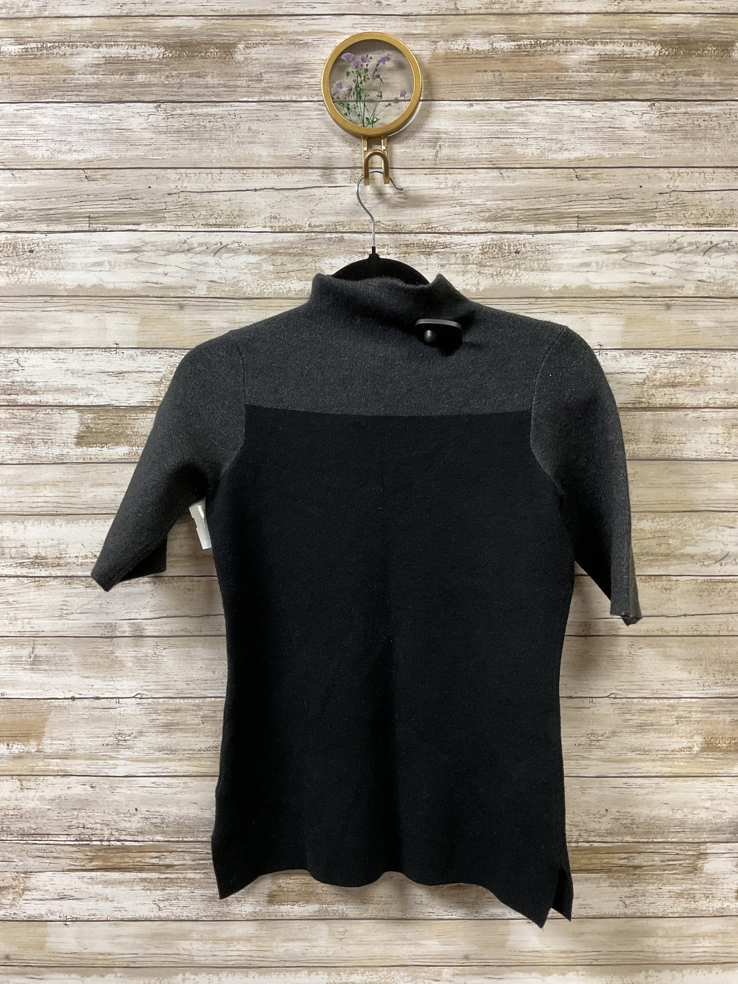 Sweater Ss By Max Studio In Black & Grey, Size:Xs