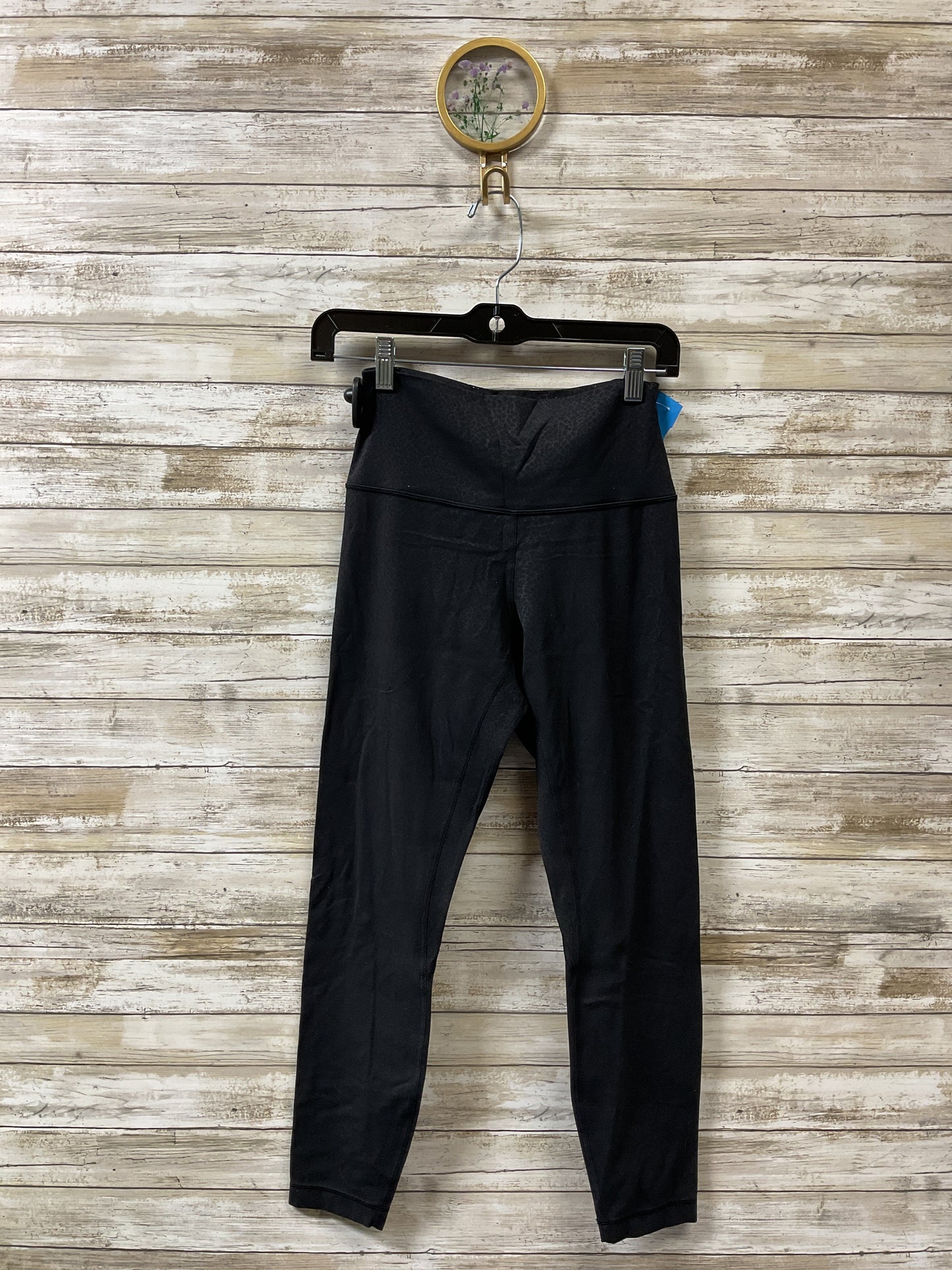 Athletic Leggings Capris By Lululemon In Black, Size:6